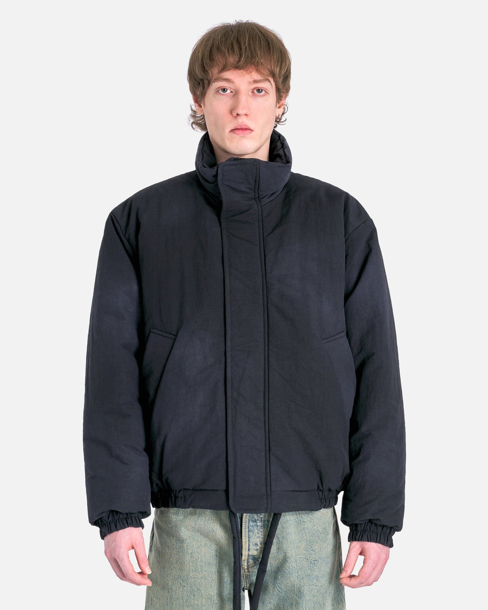 Dyed Puffer Jacket in Navy