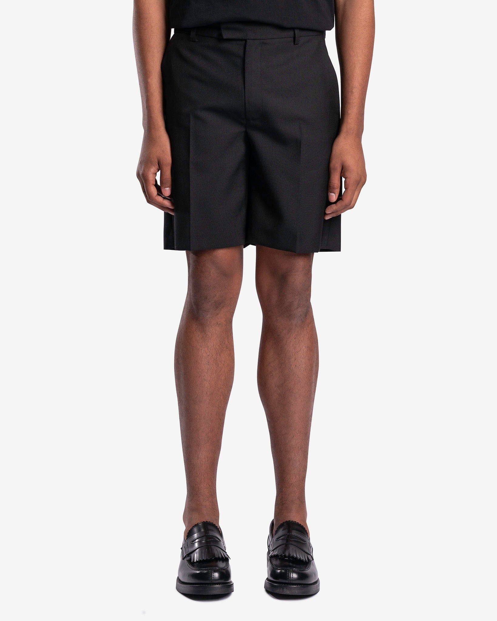 Sven Shorts in Black – SVRN