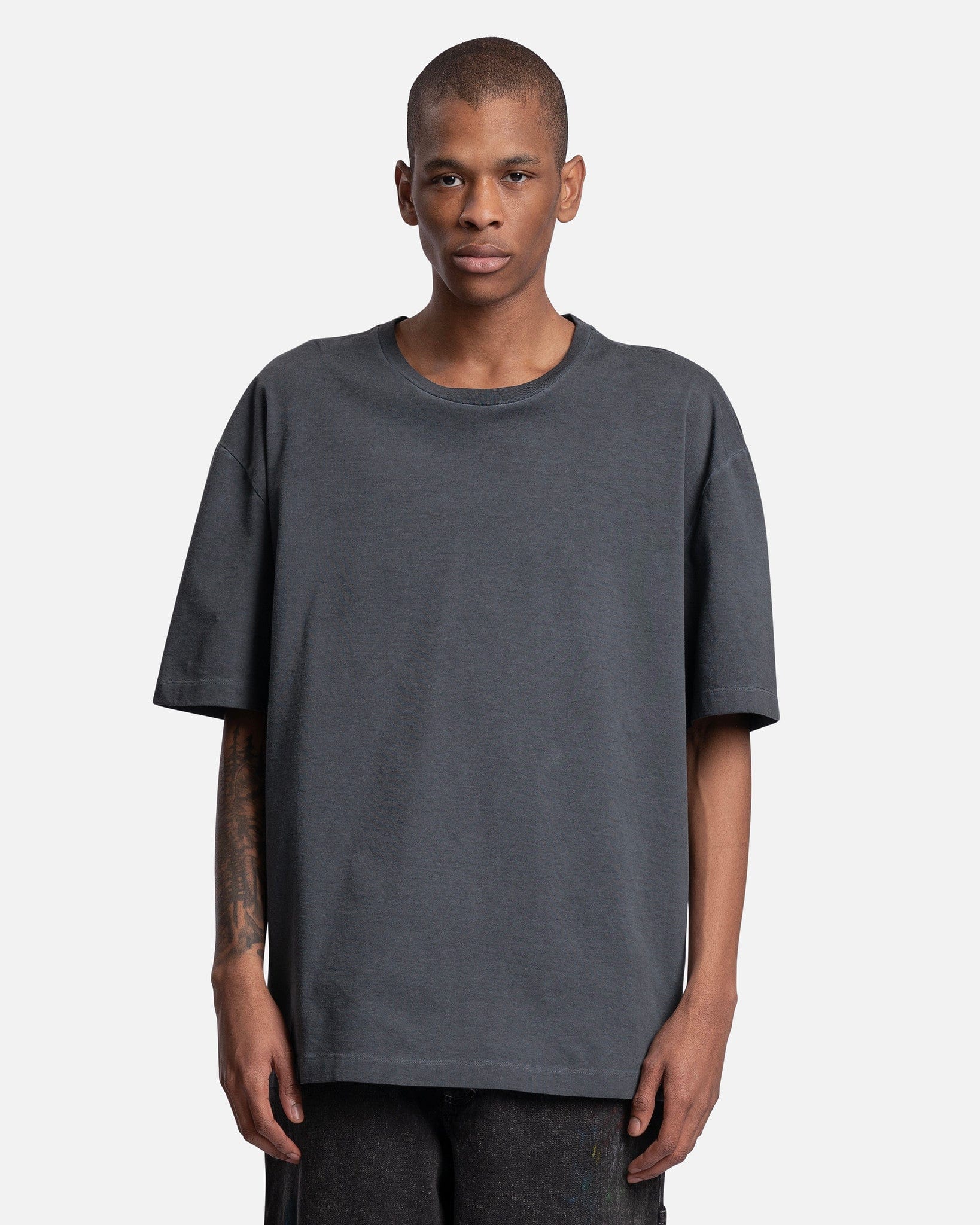 Oversized T-Shirt in Anthracite – SVRN