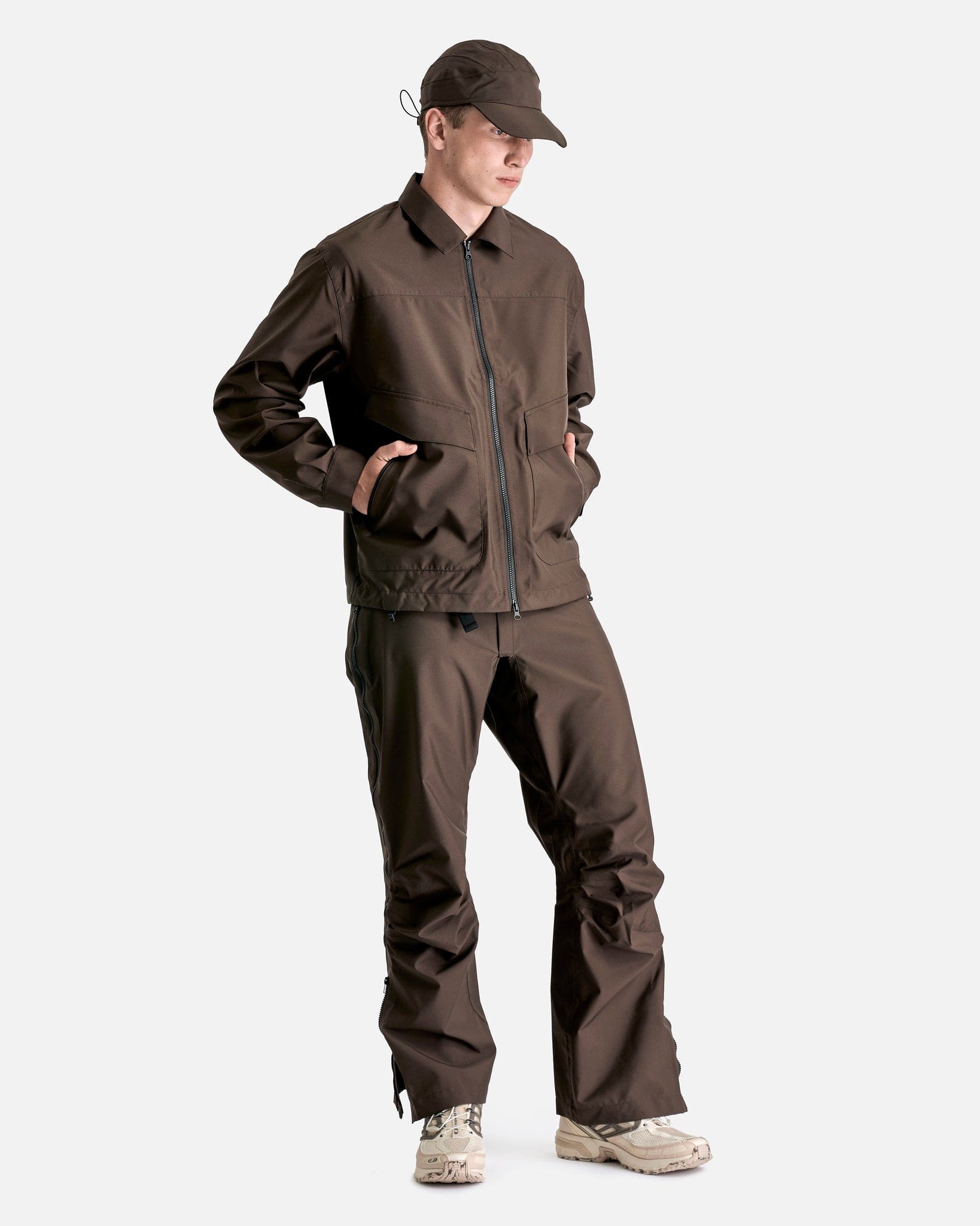 GR10K Jacket 3L Vega French Boisson in Soil Brown