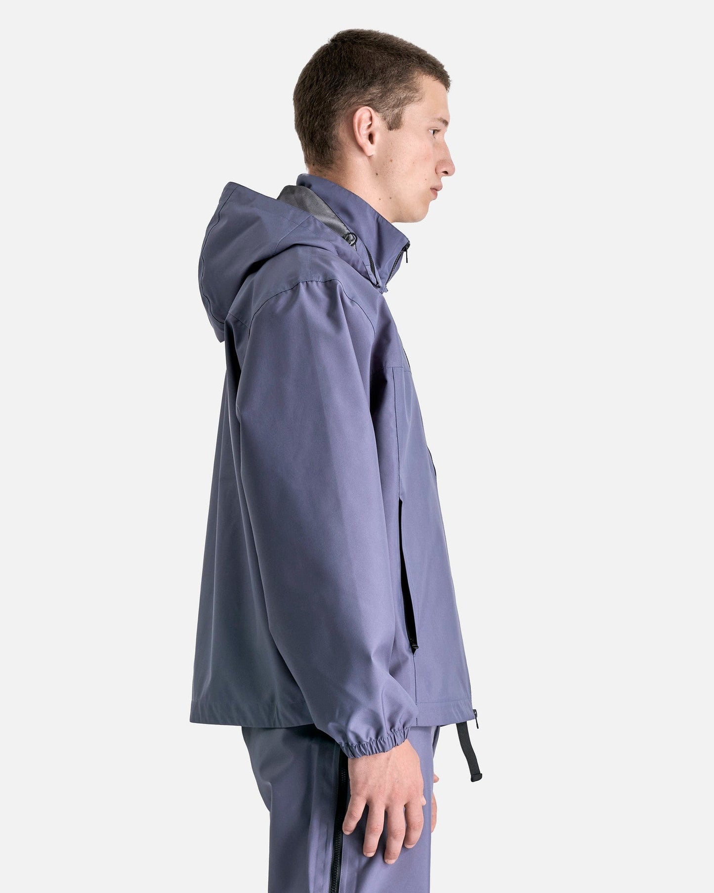 GR10K Men's Jackets 3L Vega Hooded Jacket in Calcite Blu