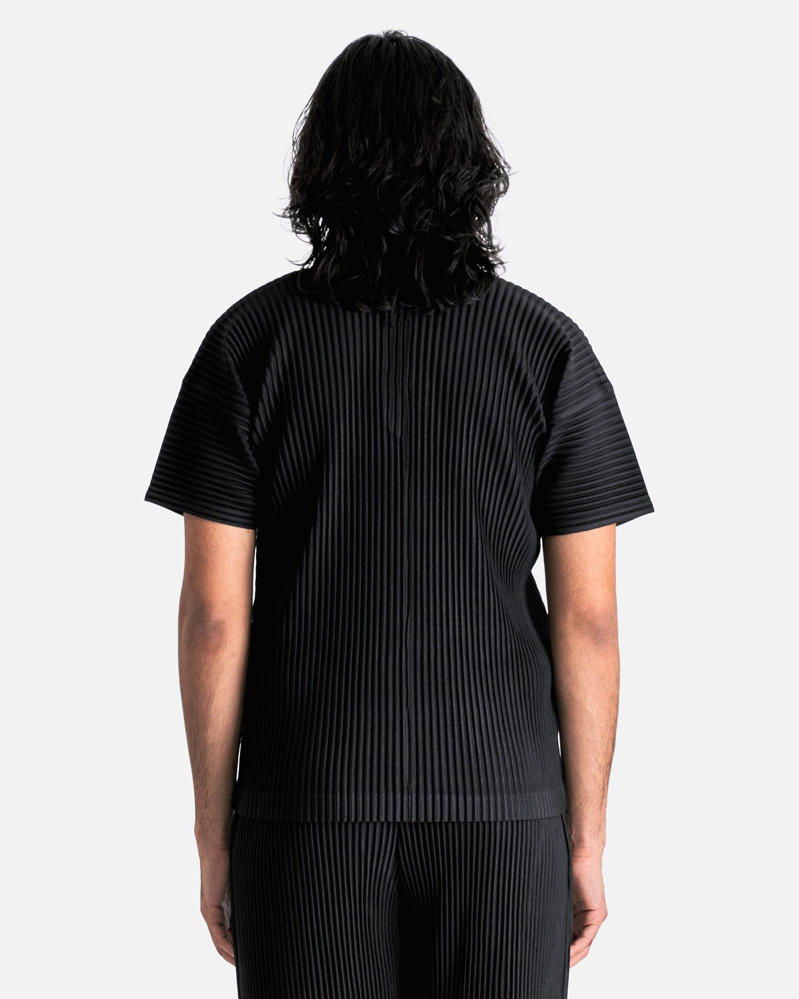 Homme Plissé Issey Miyake Men's Shirts Basics Pleated Polo Shirt in Black