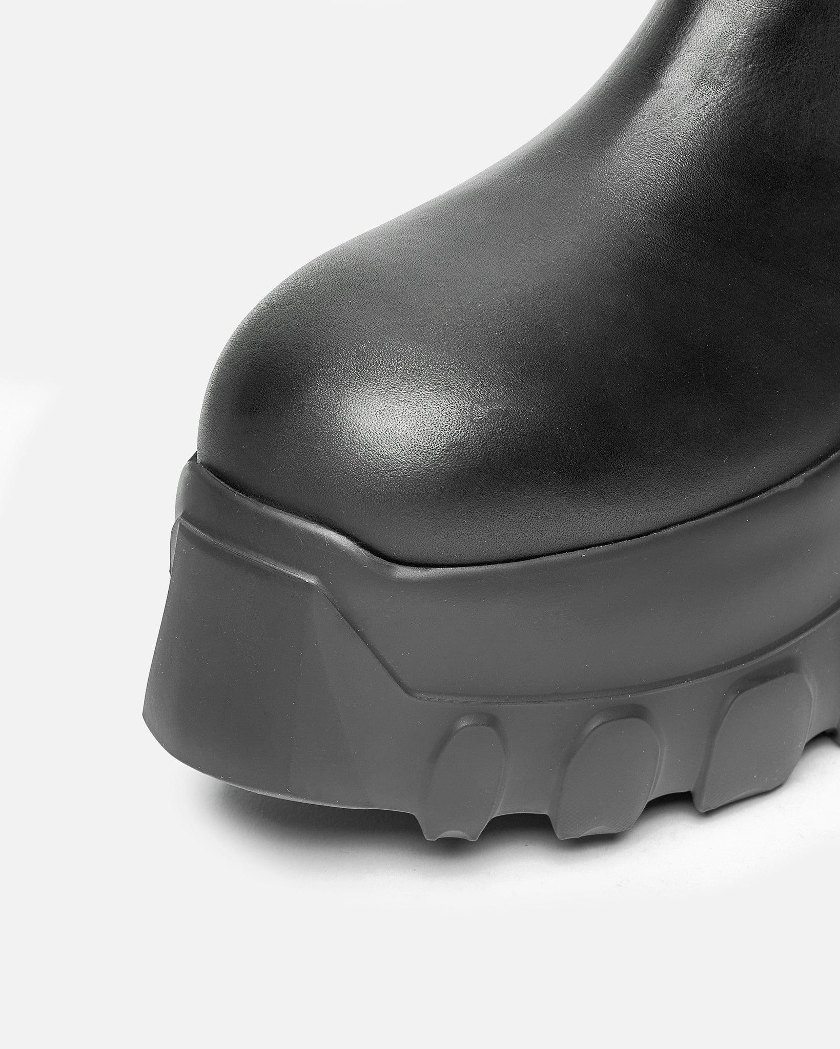 Rick Owens Men's Boots Beatle Mega Tractor in Black