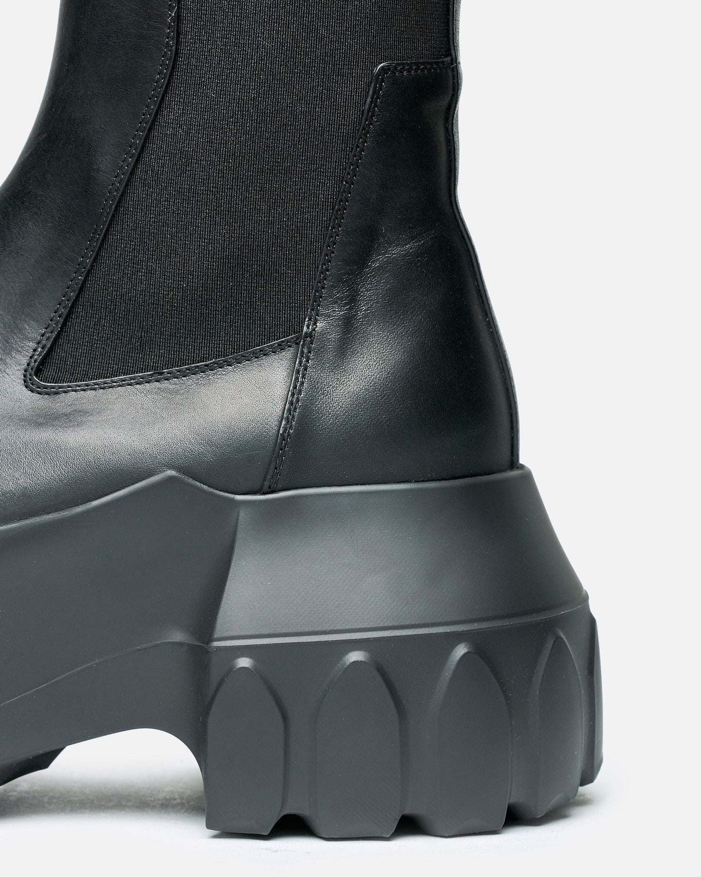 Rick Owens Men's Boots Beatle Mega Tractor in Black