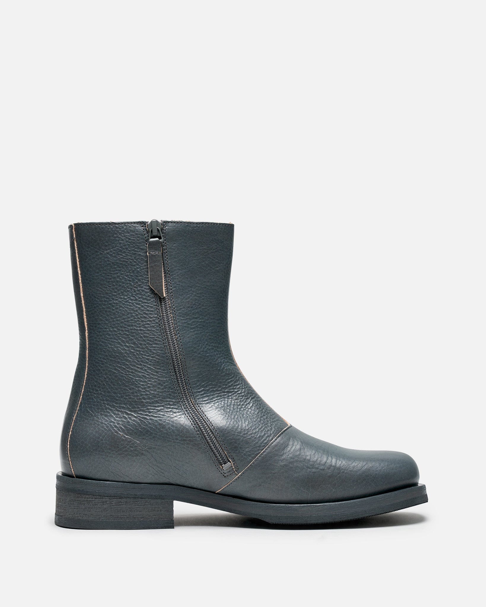Camion Boot in Deep Sky Leather – SVRN