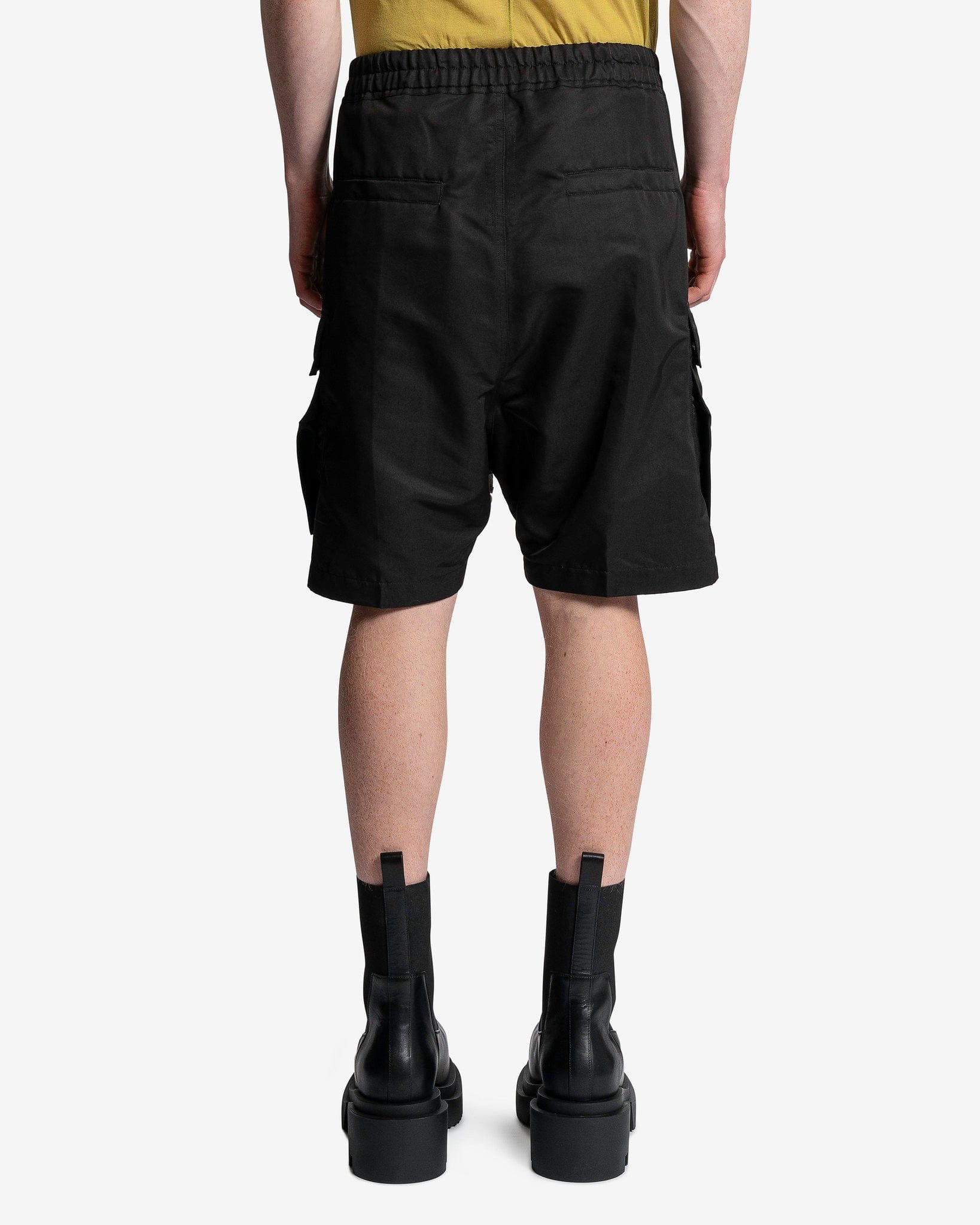 Cargobela Shorts in Black