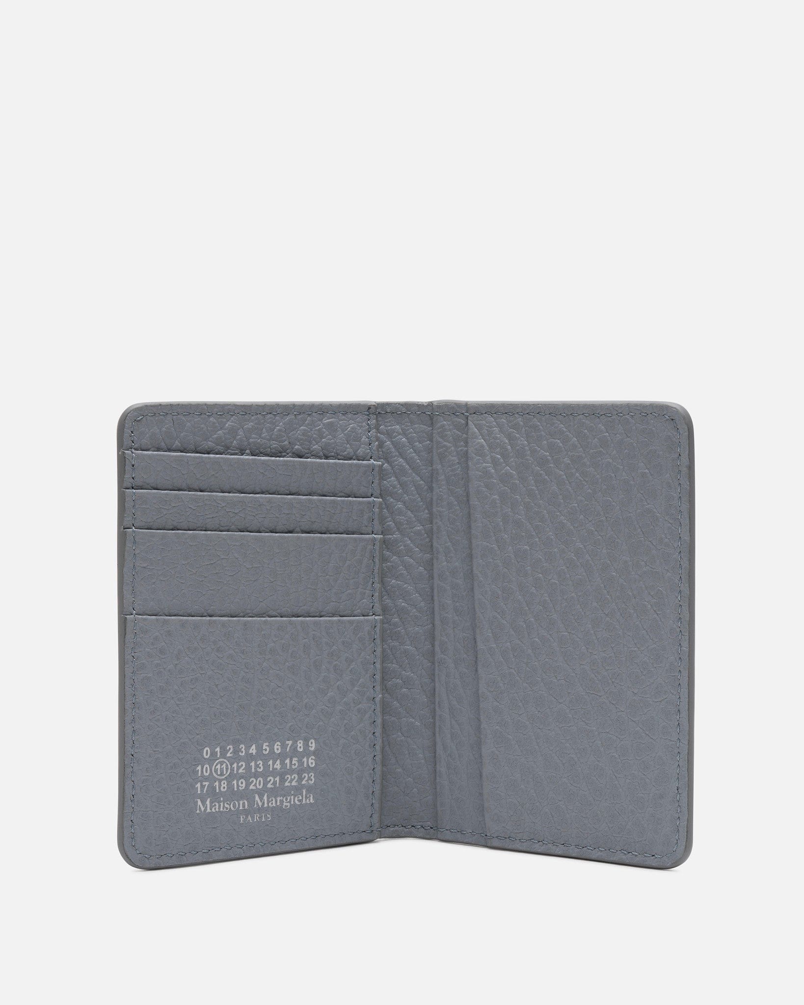 Four Stitches Cardholder in Grey – SVRN