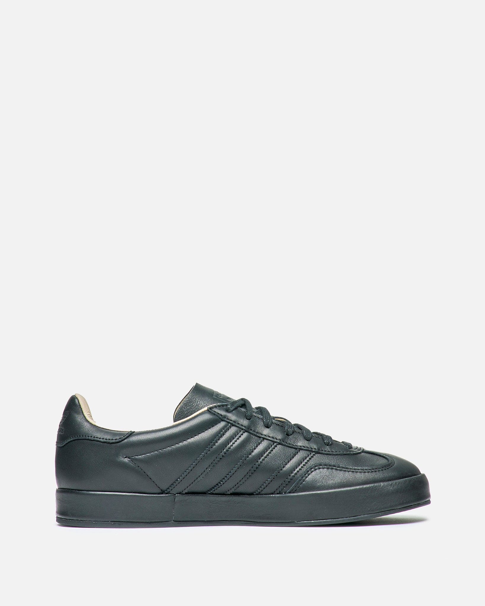 Adidas Men's Sneakers Gazelle Indoor Lux in Black