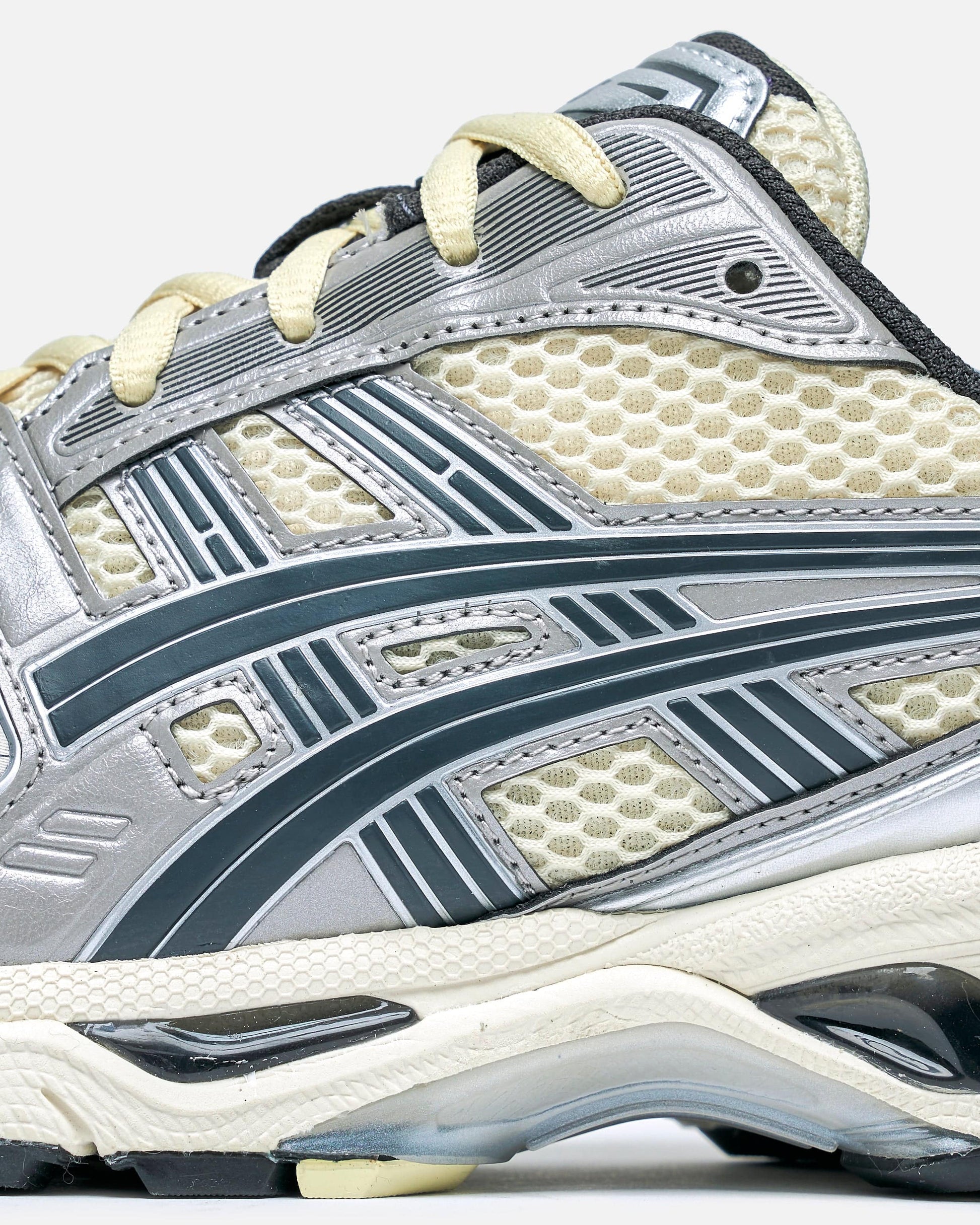 Asics Men's Sneakers Gel-Kayano 14 in Oyster White/Steeple Grey