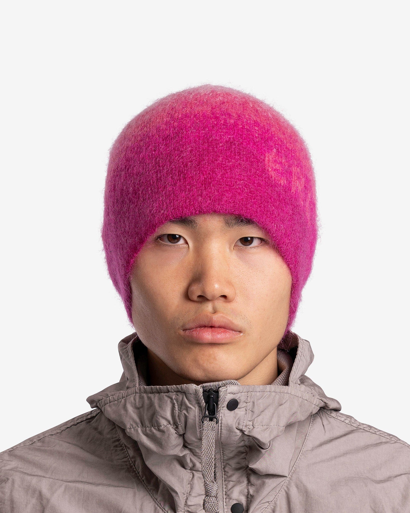 Gradient Knit Beanie in Pink