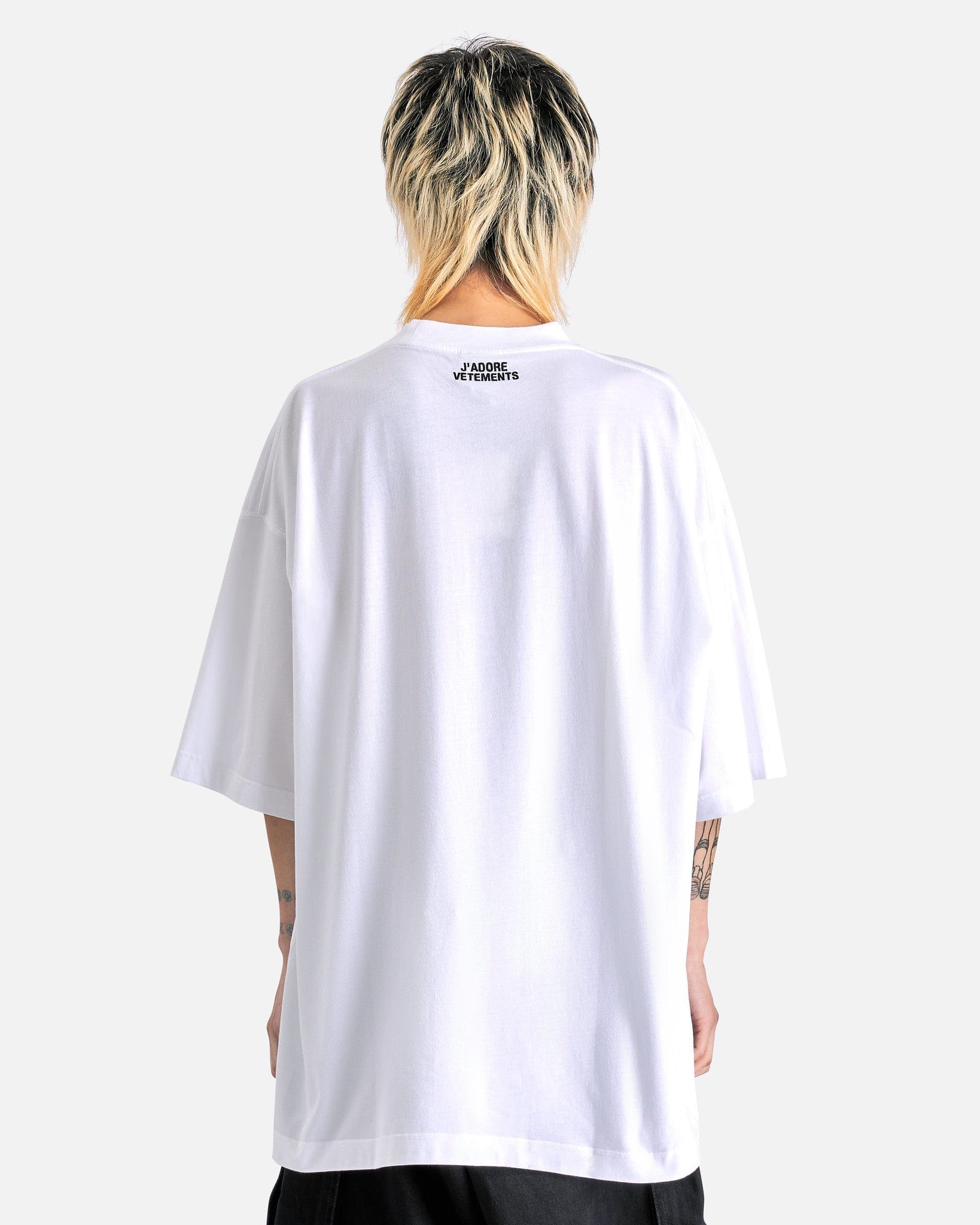 VETEMENTS Men's T-Shirts Hentai T-Shirt in White