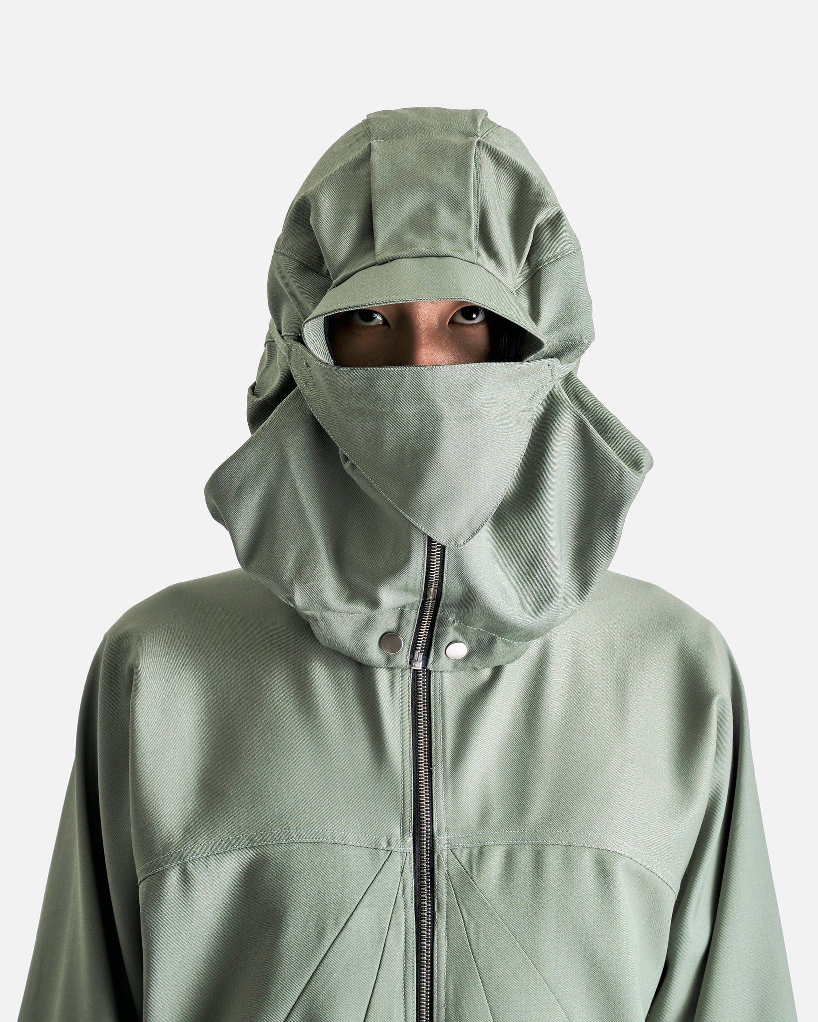 FFFPOSTALSERVICE Men's Jackets Hooded Parachute Cropped Jacket in Tokyo Green