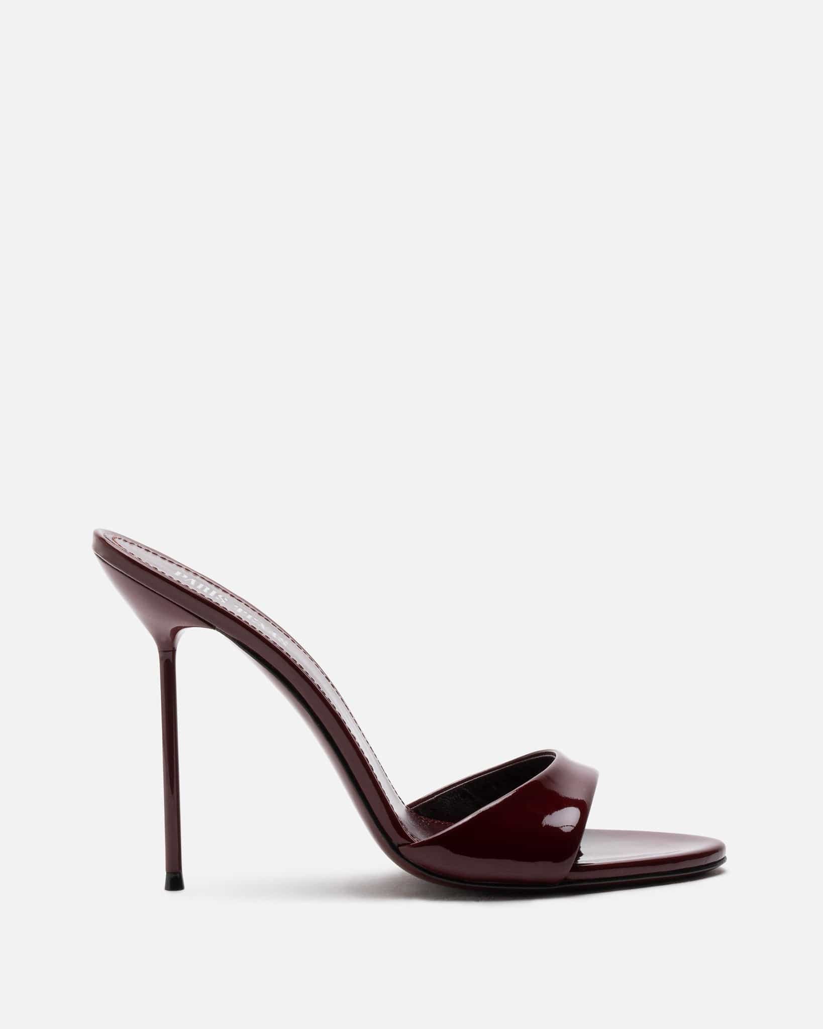 Lidia Mule in Rouge Noir – SVRN