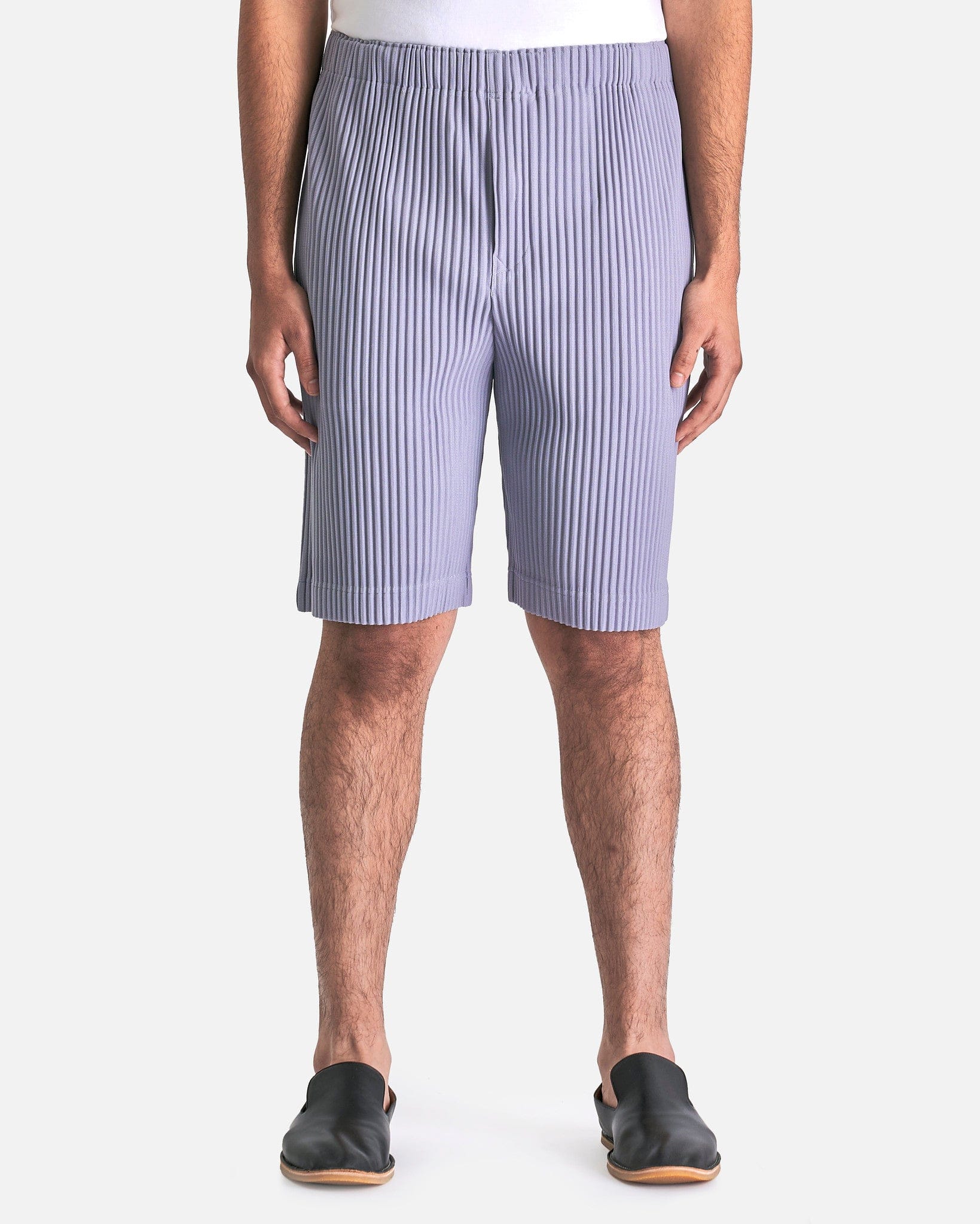 Homme Plissé Issey Miyake Men's Shorts MC August Shorts in Mole Gray