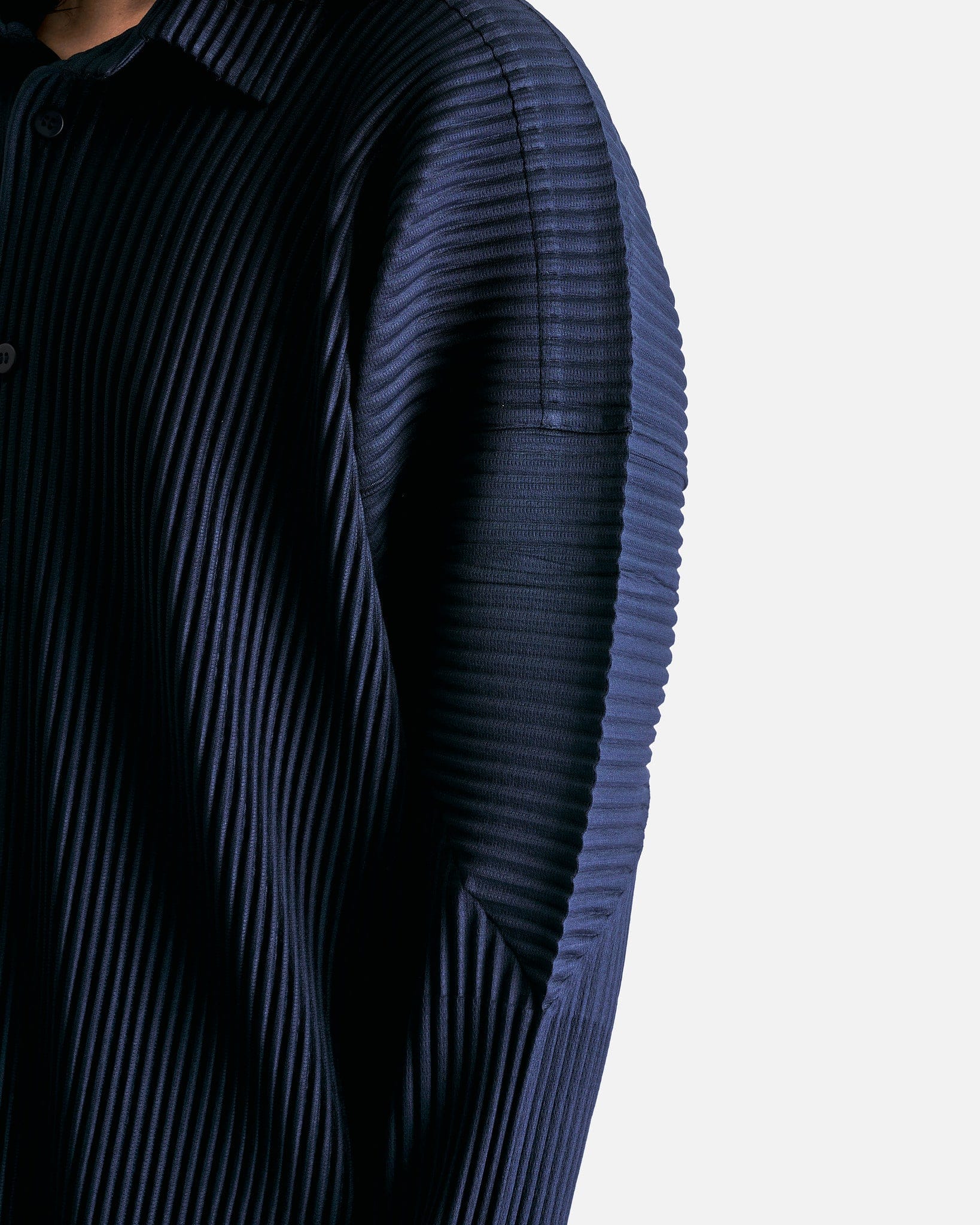 Homme Plissé Issey Miyake Men's Shirts MC November Shirt in Midnight Blue