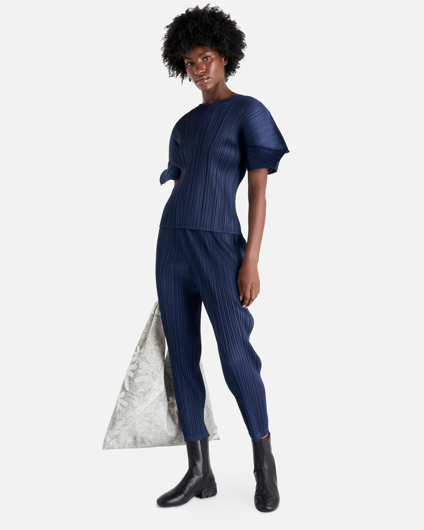 Pleats Please Issey Miyake – SVRN