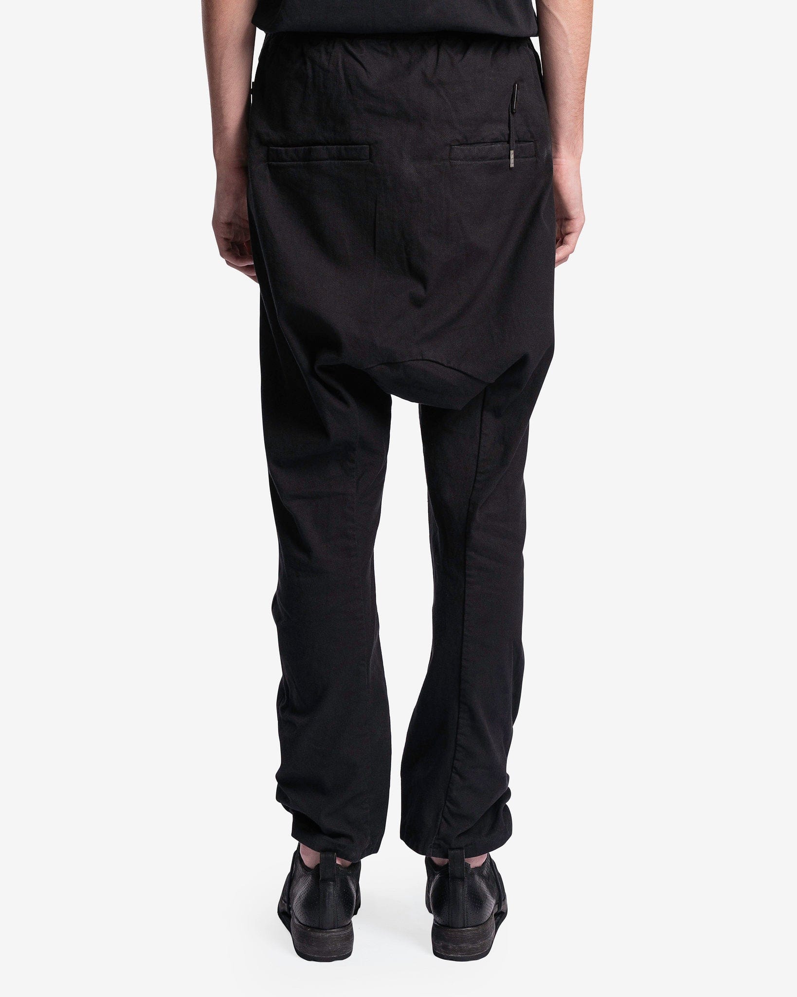 P28.4 Pants in Black Object Dye – SVRN