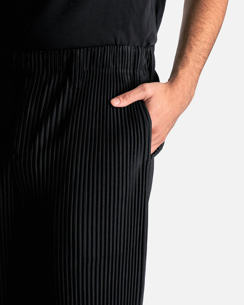 Homme Plissé Issey Miyake Men's Pants Pleated Basics Pants in Black