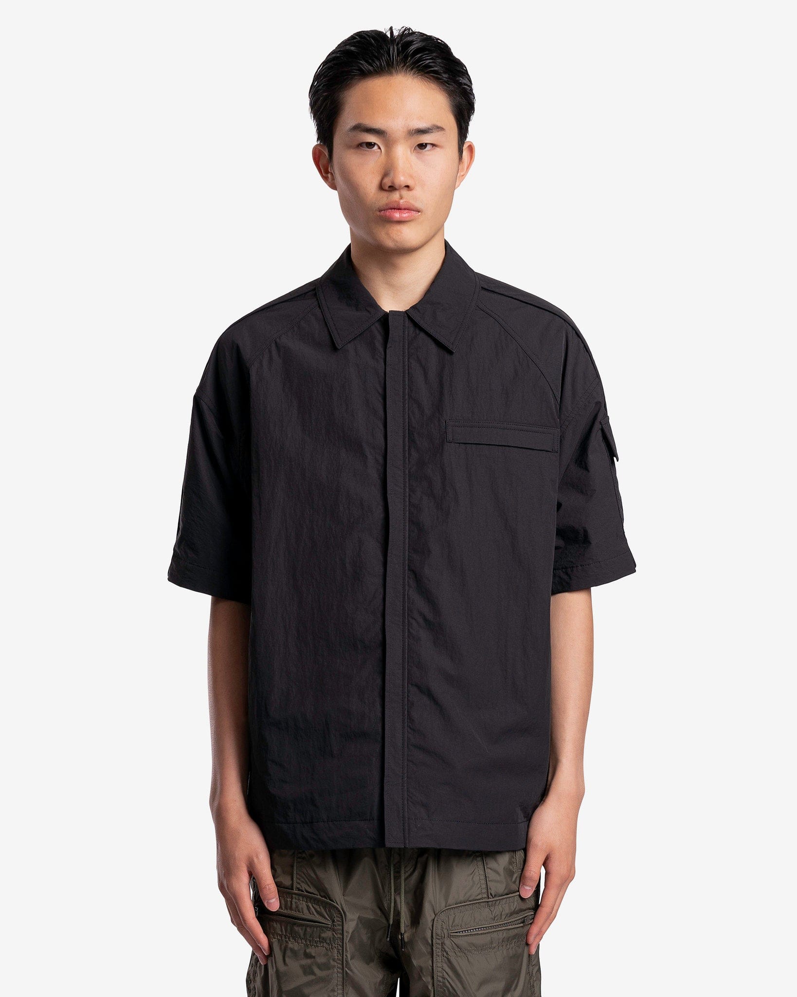 Short sleeve best sale zip up shirt