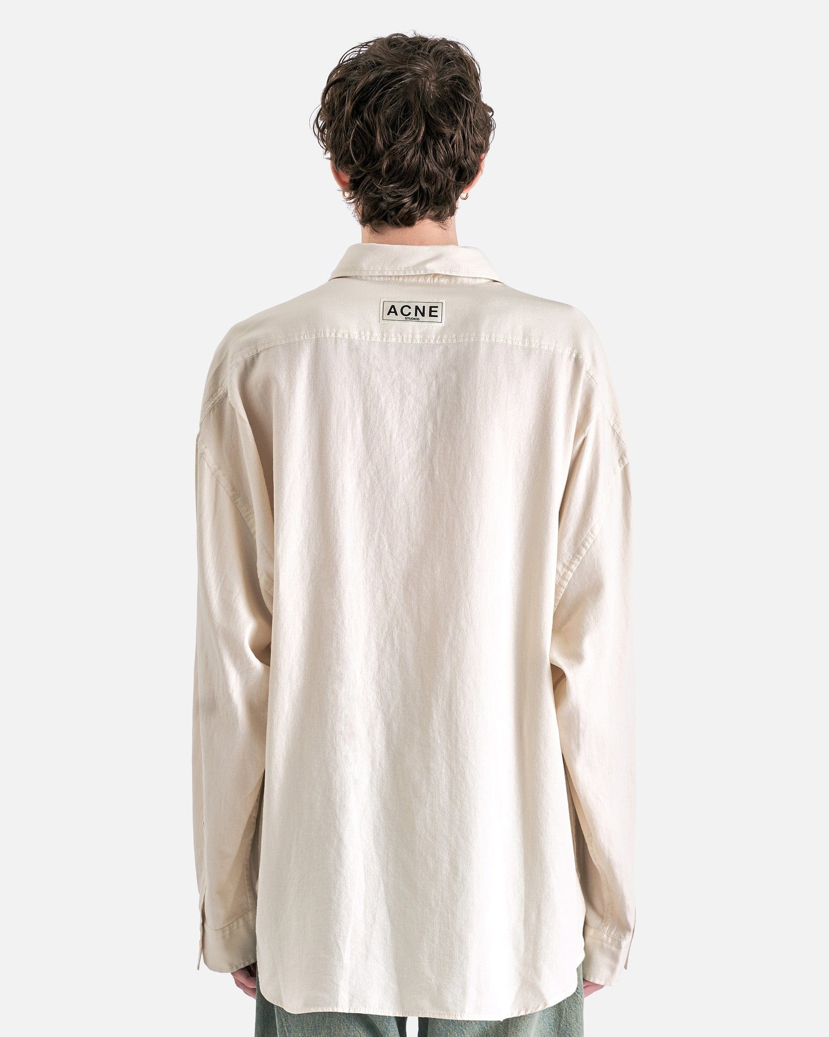 Relaxed Fit Long Sleeve Shirt in Off-White – SVRN
