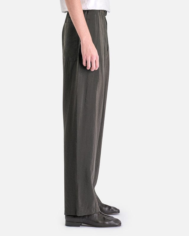 Lemaire Seamless Belted Pants in Dark Espresso 54 at Svrn