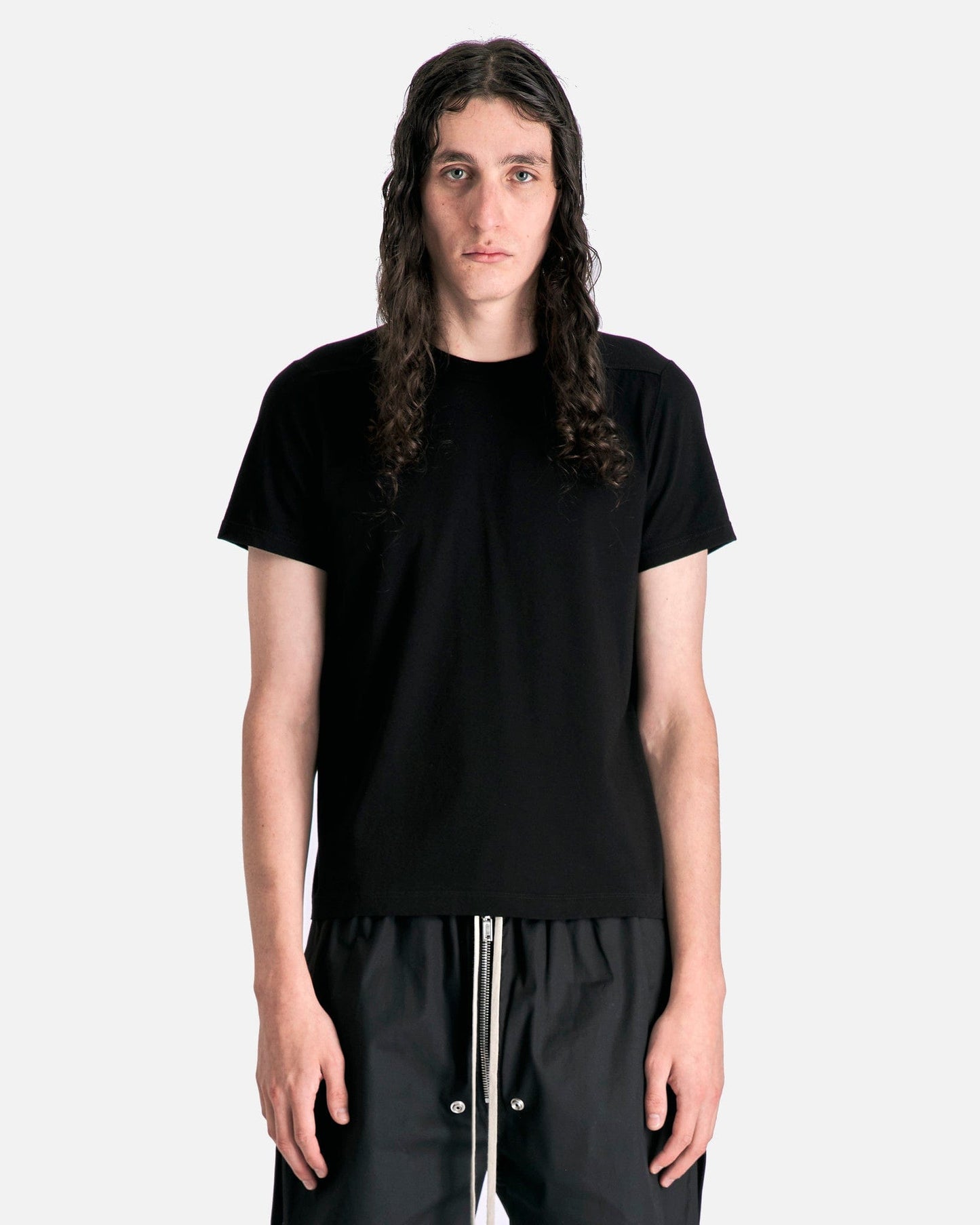 Rick Owens Men's T-Shirts Short Level T in Black