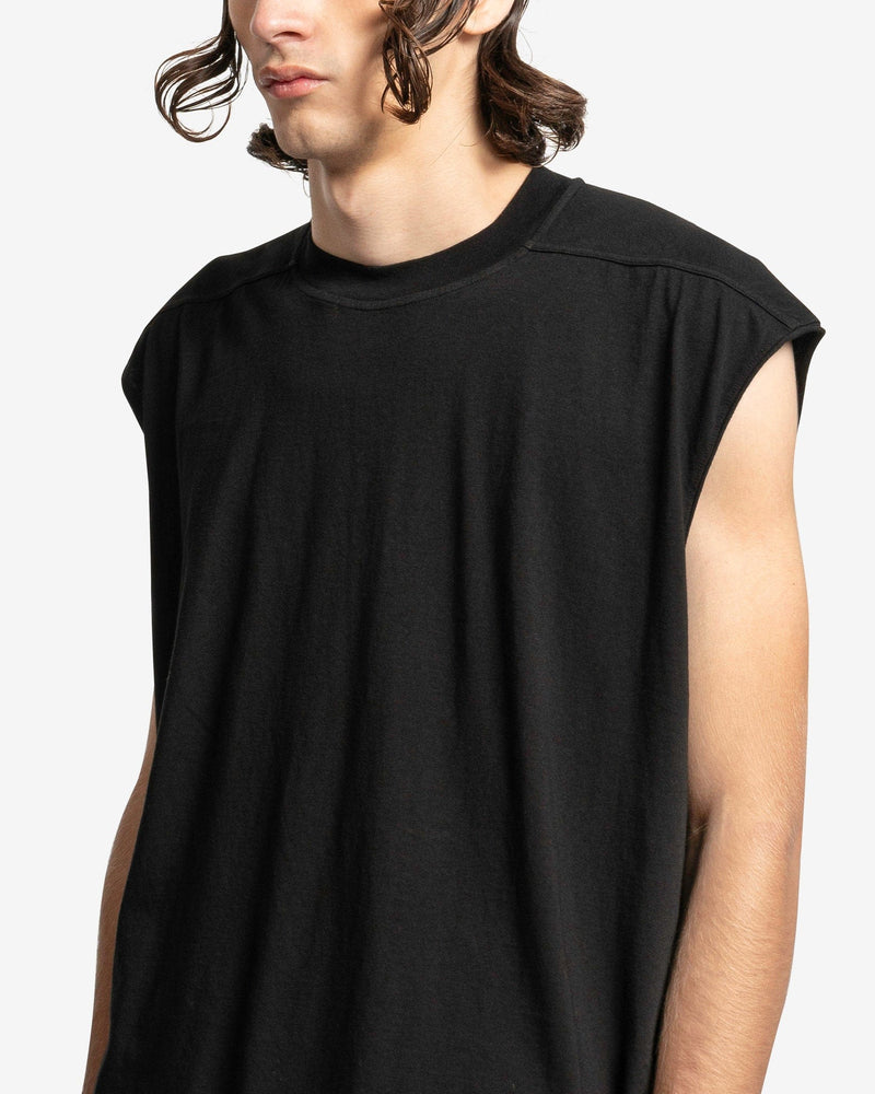 Tarp T-Shirt in Black