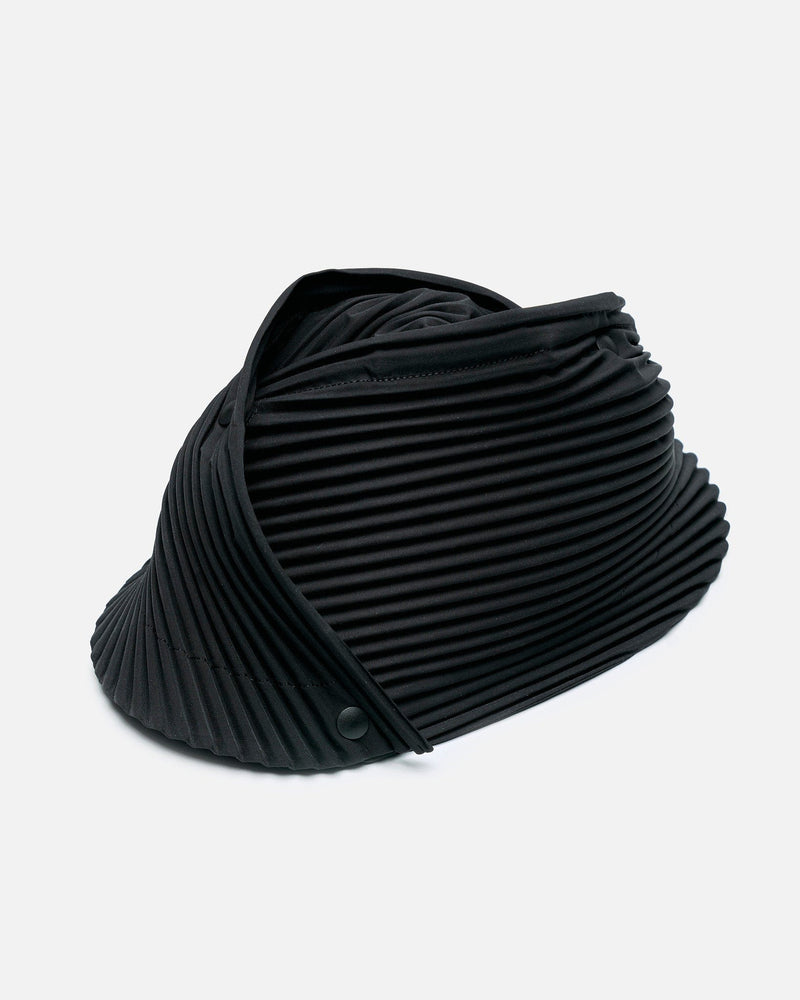 Homme Plissé Issey Miyake Men's Hats OS Unit Hat in Black