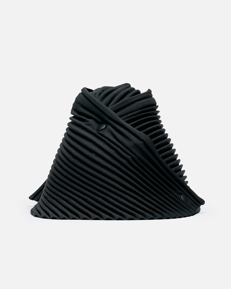 Homme Plissé Issey Miyake Men's Hats OS Unit Hat in Black