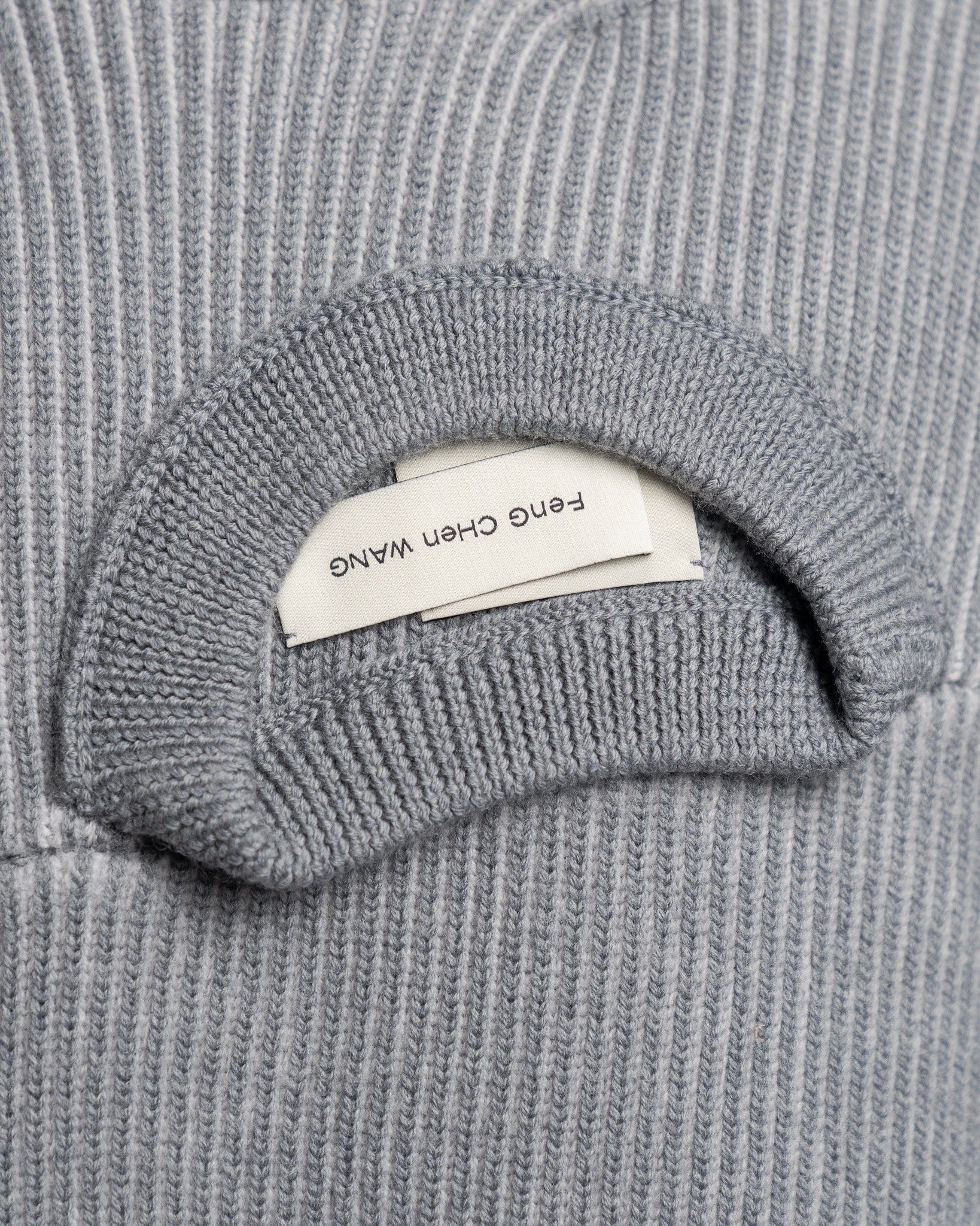 2 in 1 Pullover Sweater in Grey