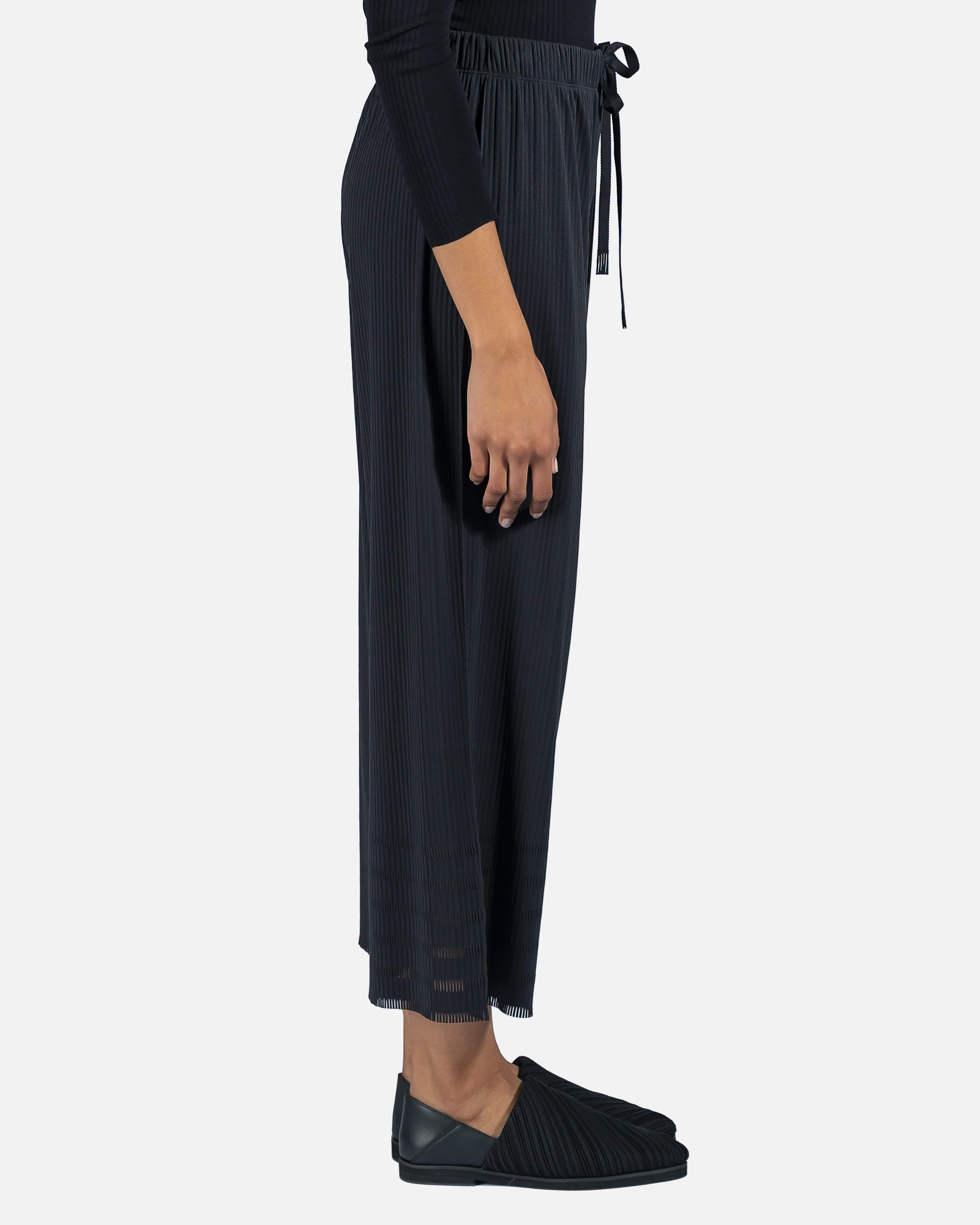 A-POC Basics Pants in Black – SVRN