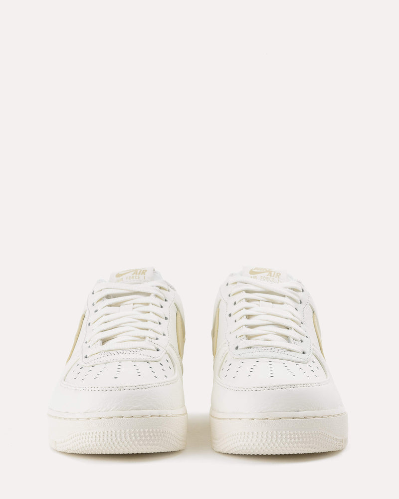 Nike Men's Sneakers Air Force 1 '07 Premium 2 in Sail