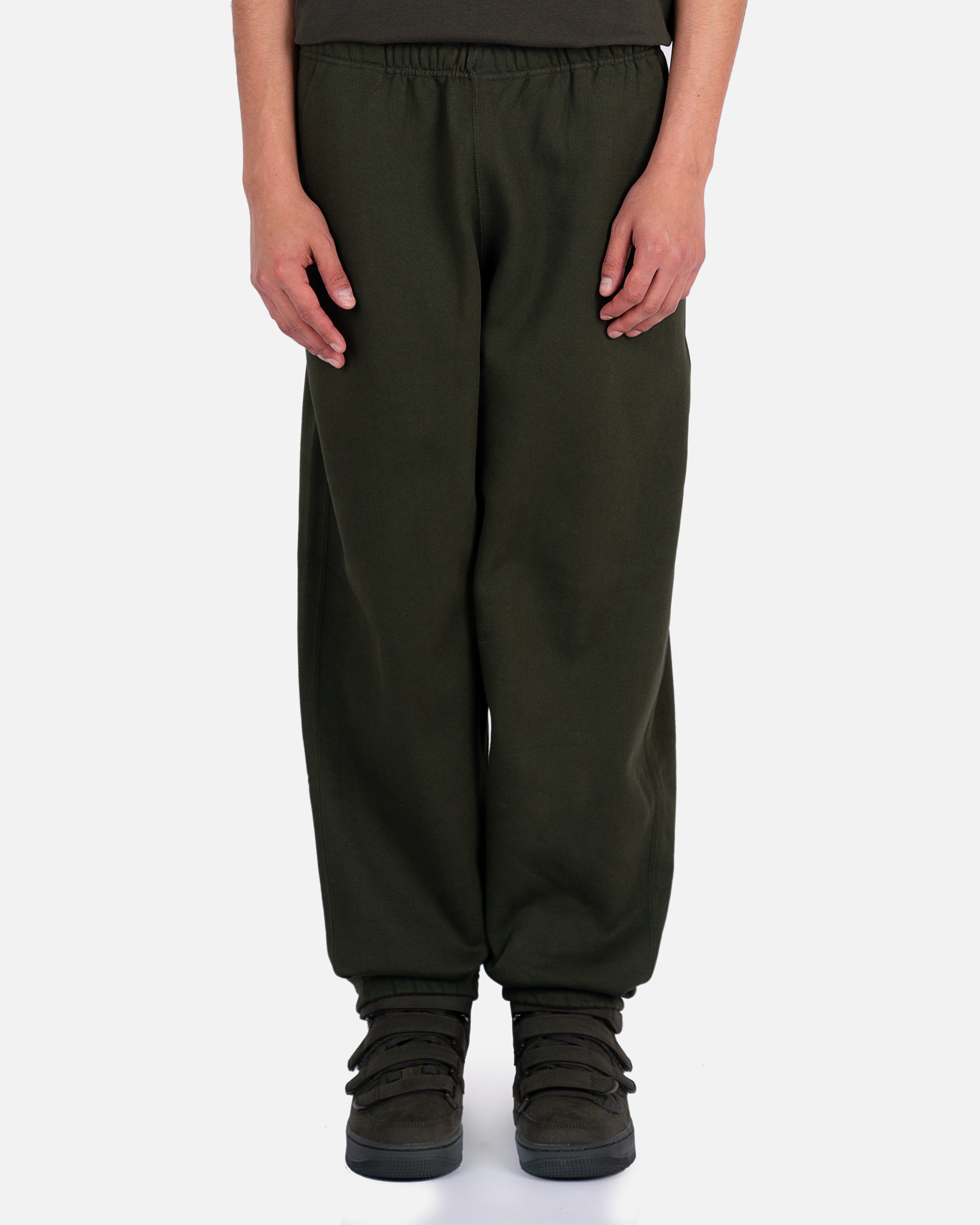 Billie Eilish Fleece Pants in Sequoia – SVRN