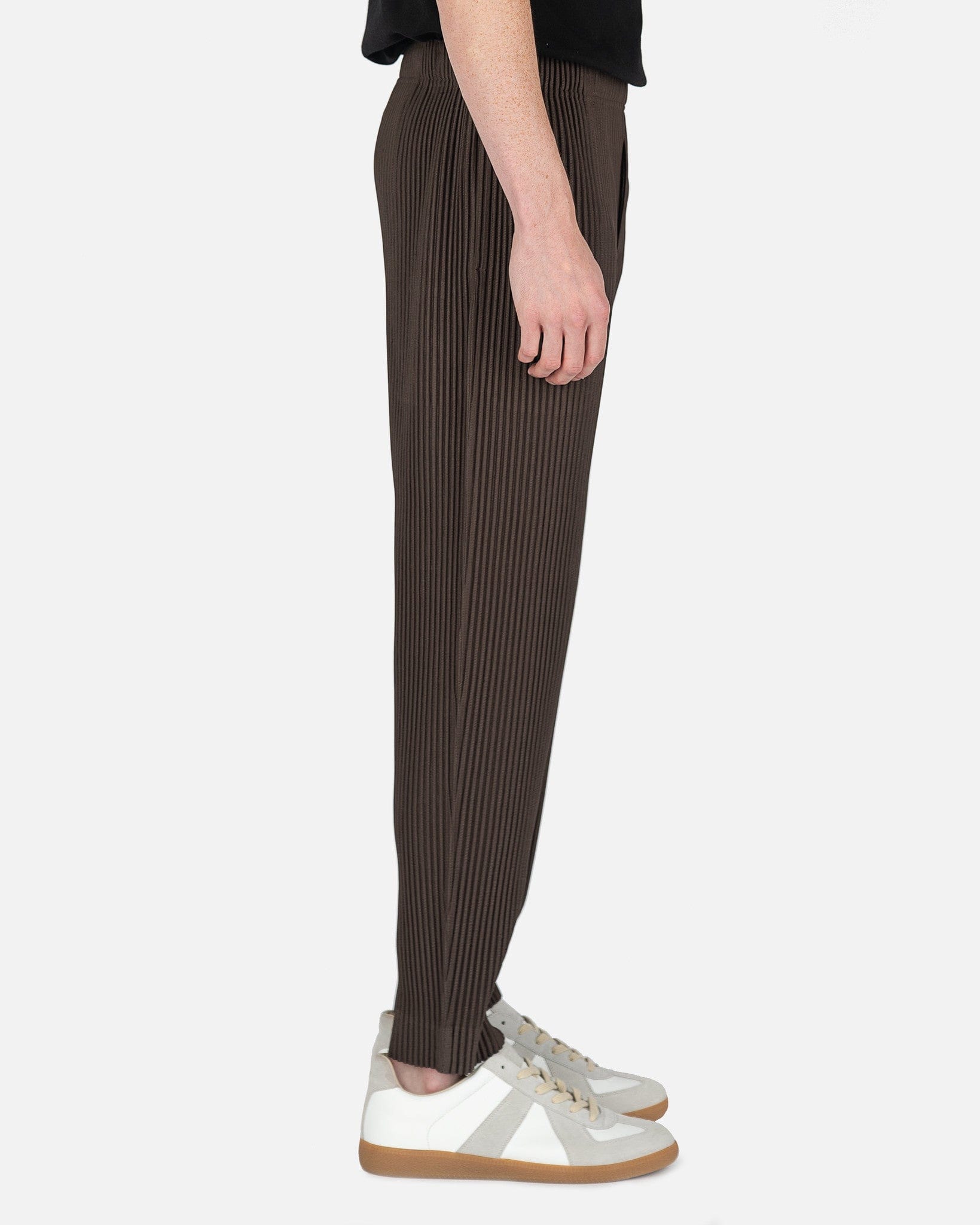 Body Arch Pants in Brown