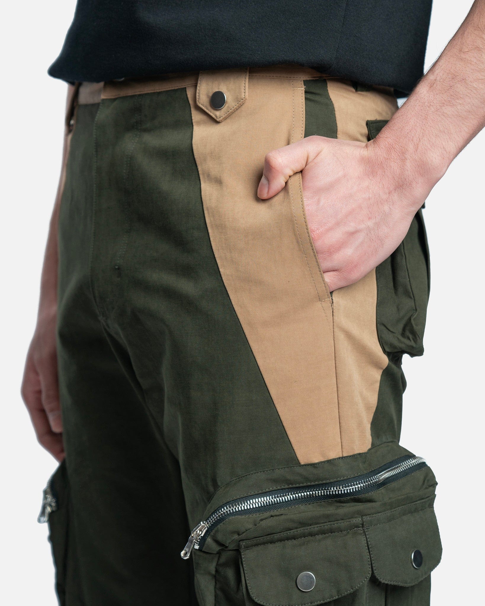 FFFPOSTALSERVICE Men's Pants Flare Cargo V2.5 in Green/Beige