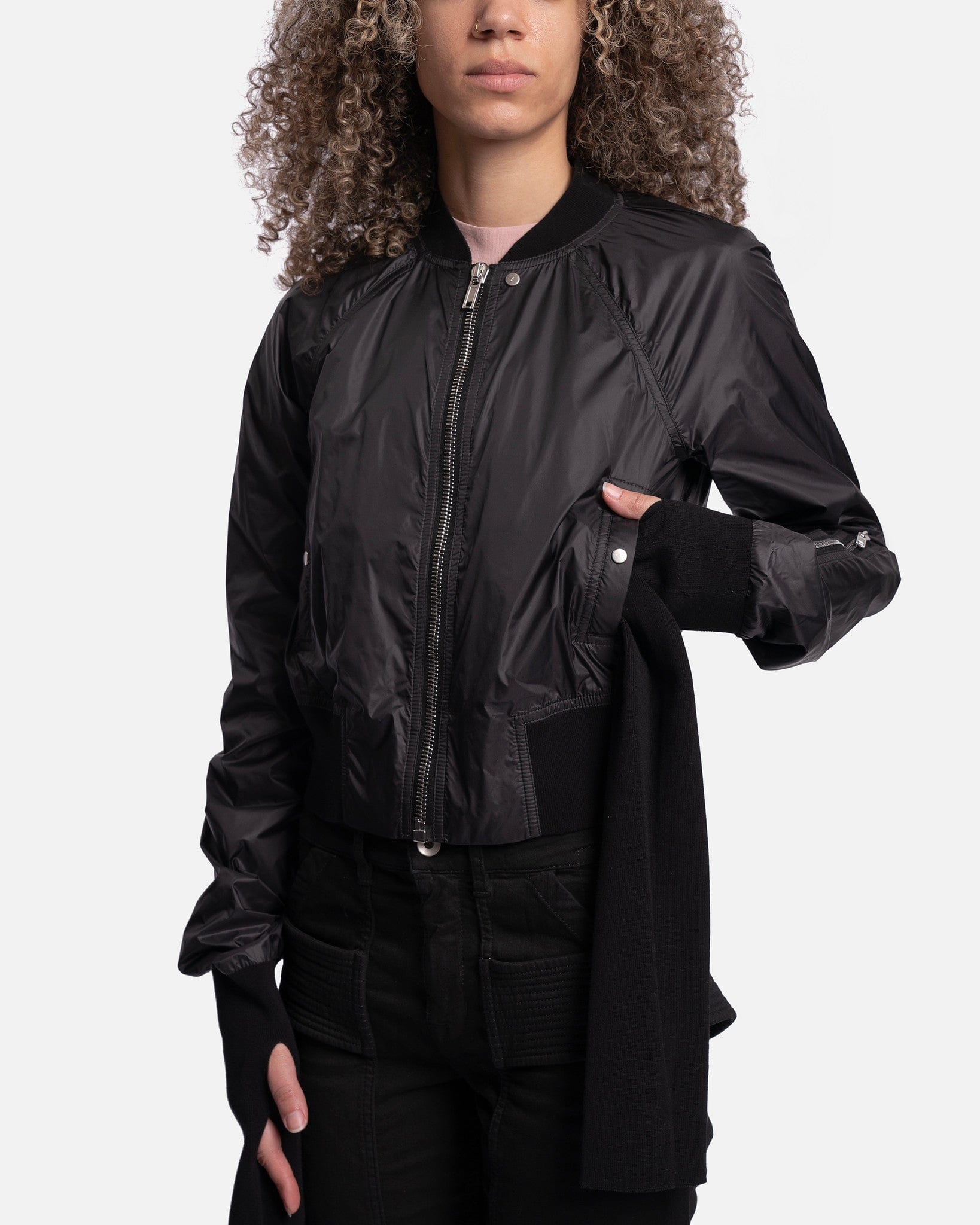 Gauntlet Faun Bomber in Black – SVRN