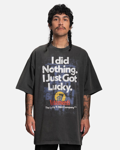 I Got Lucky T-Shirt in Washed Black