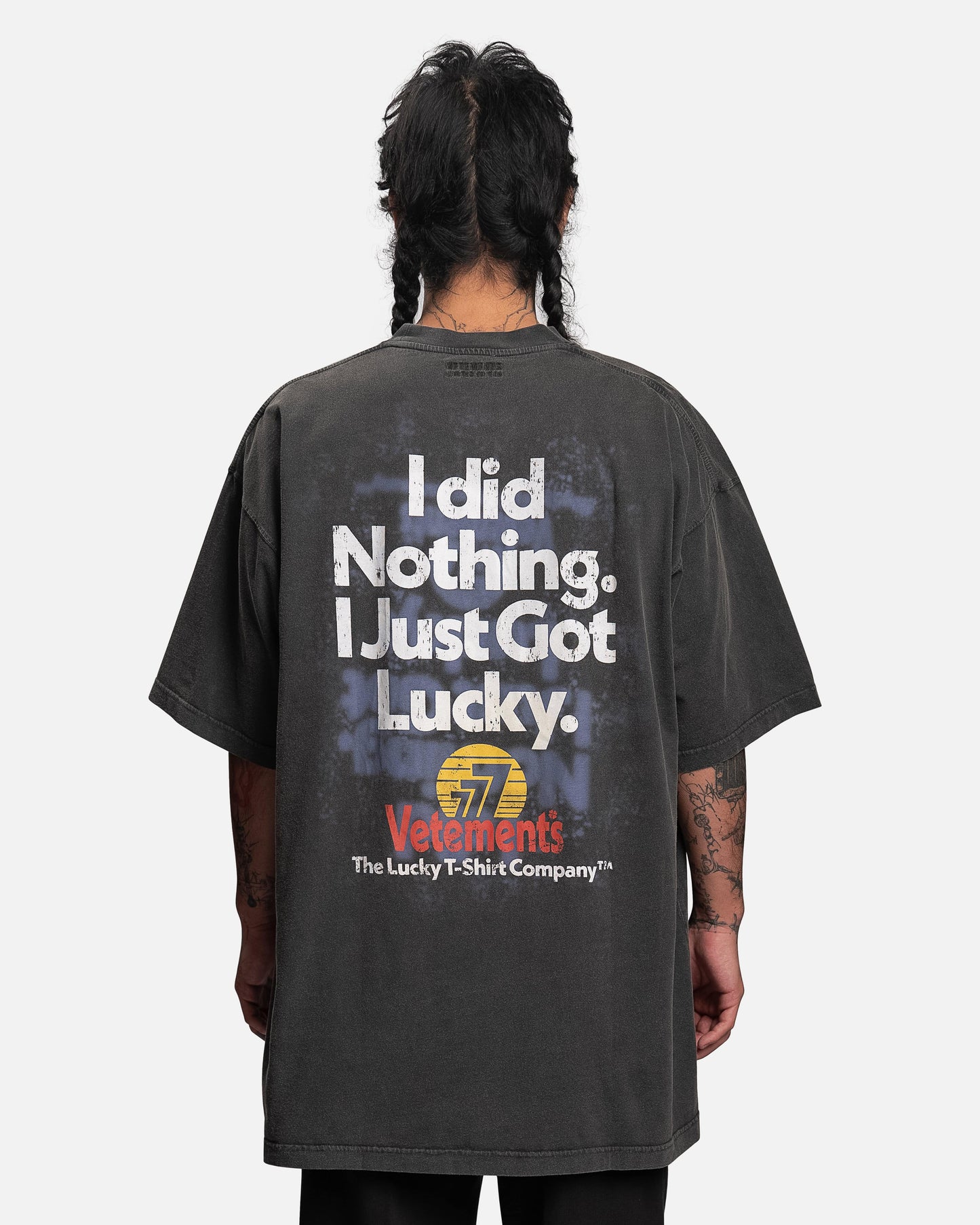 VETEMENTS Men's T-Shirts I Got Lucky T-Shirt in Washed Black