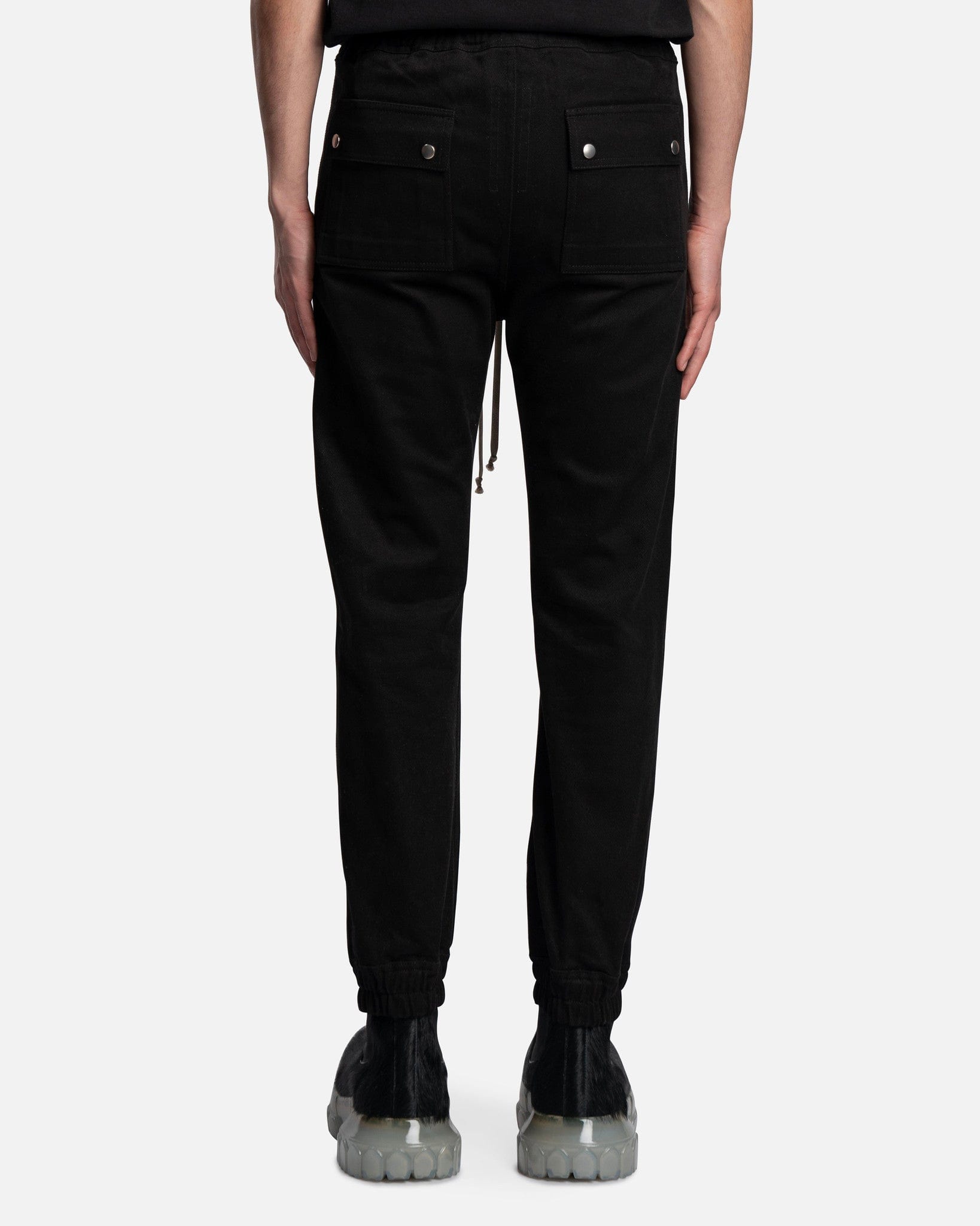 Larry Cargo Joggers in Black/Pearl