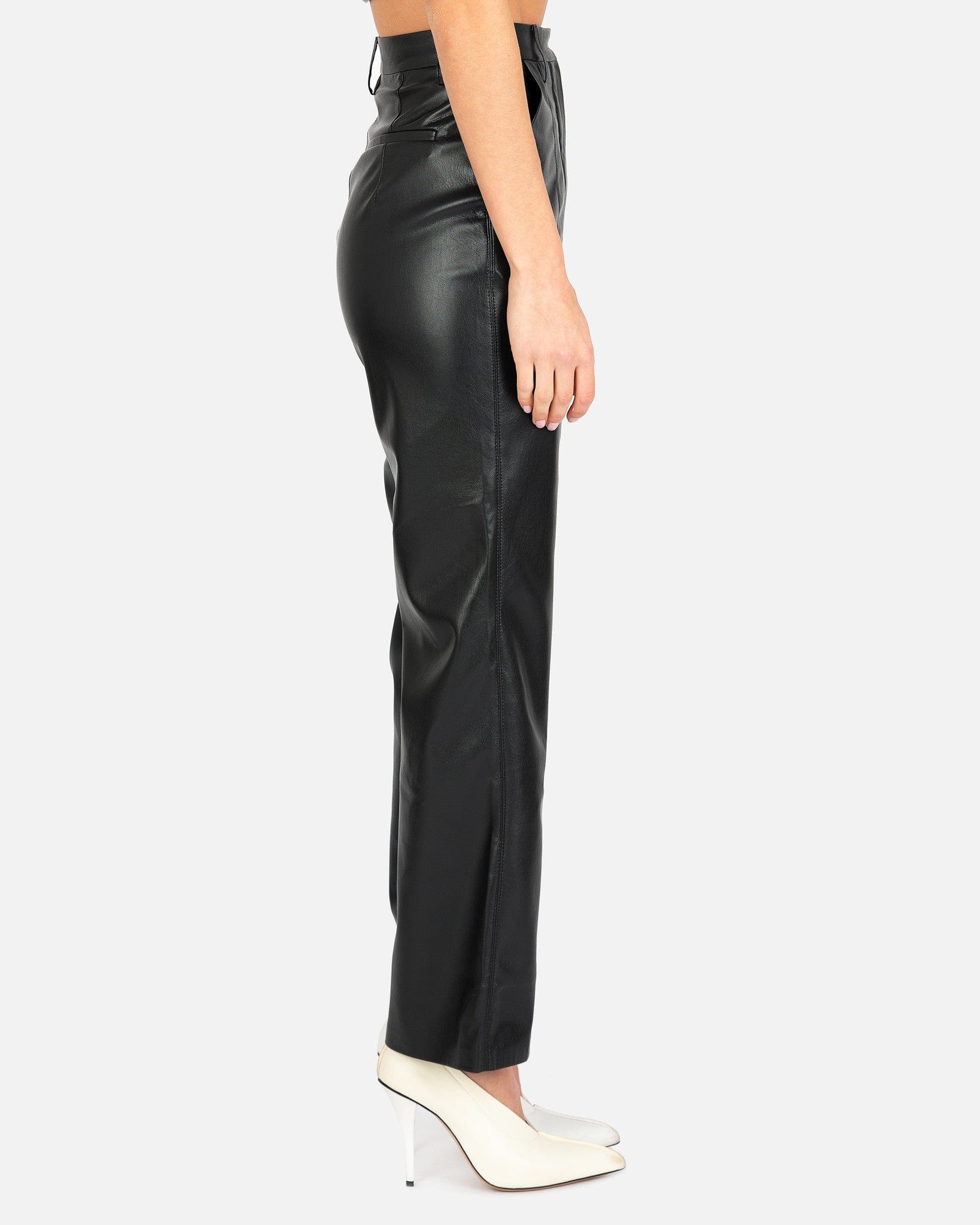 dex curvy - vegan leather straight leg pant in black