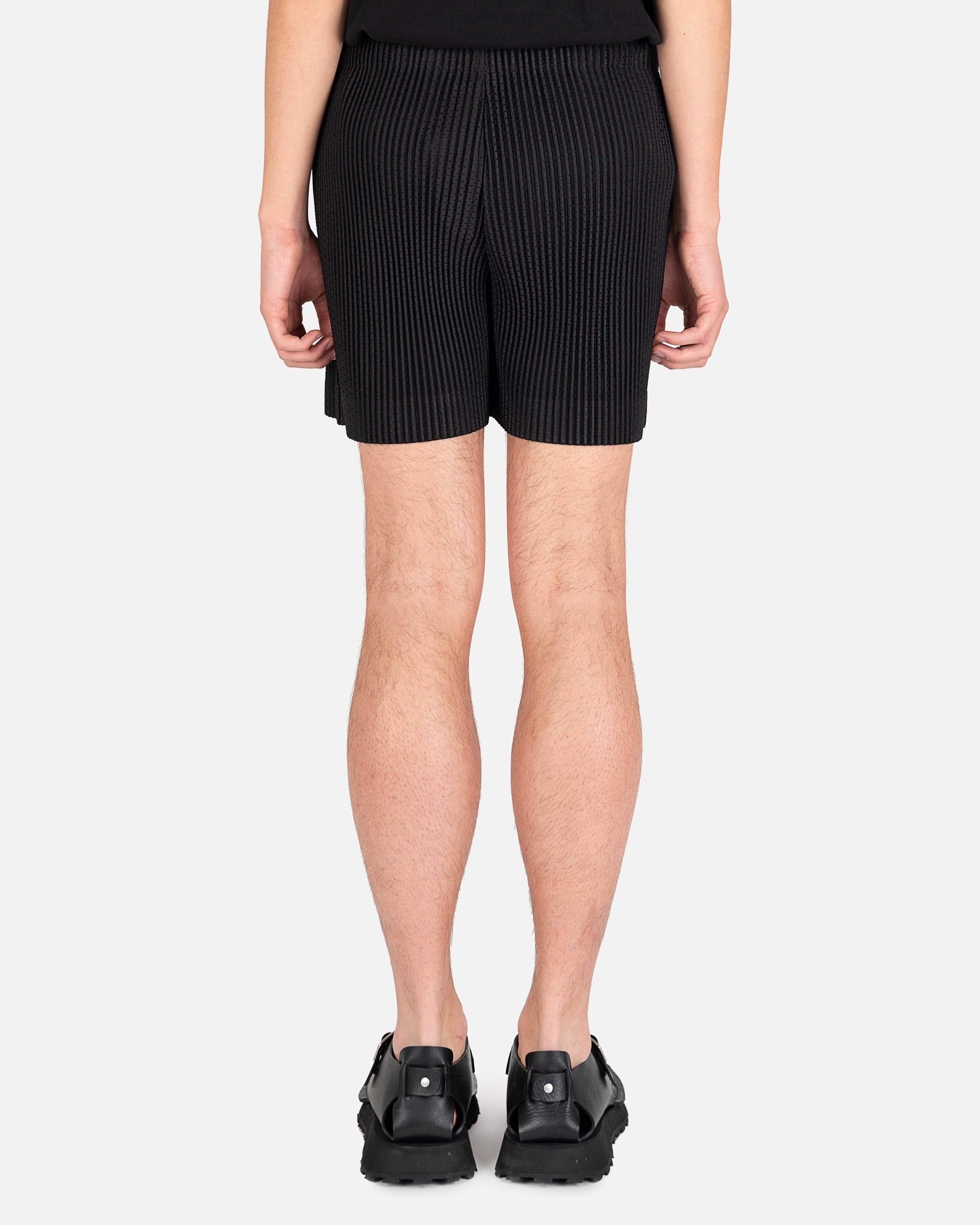 Outer Mesh Shorts in Black