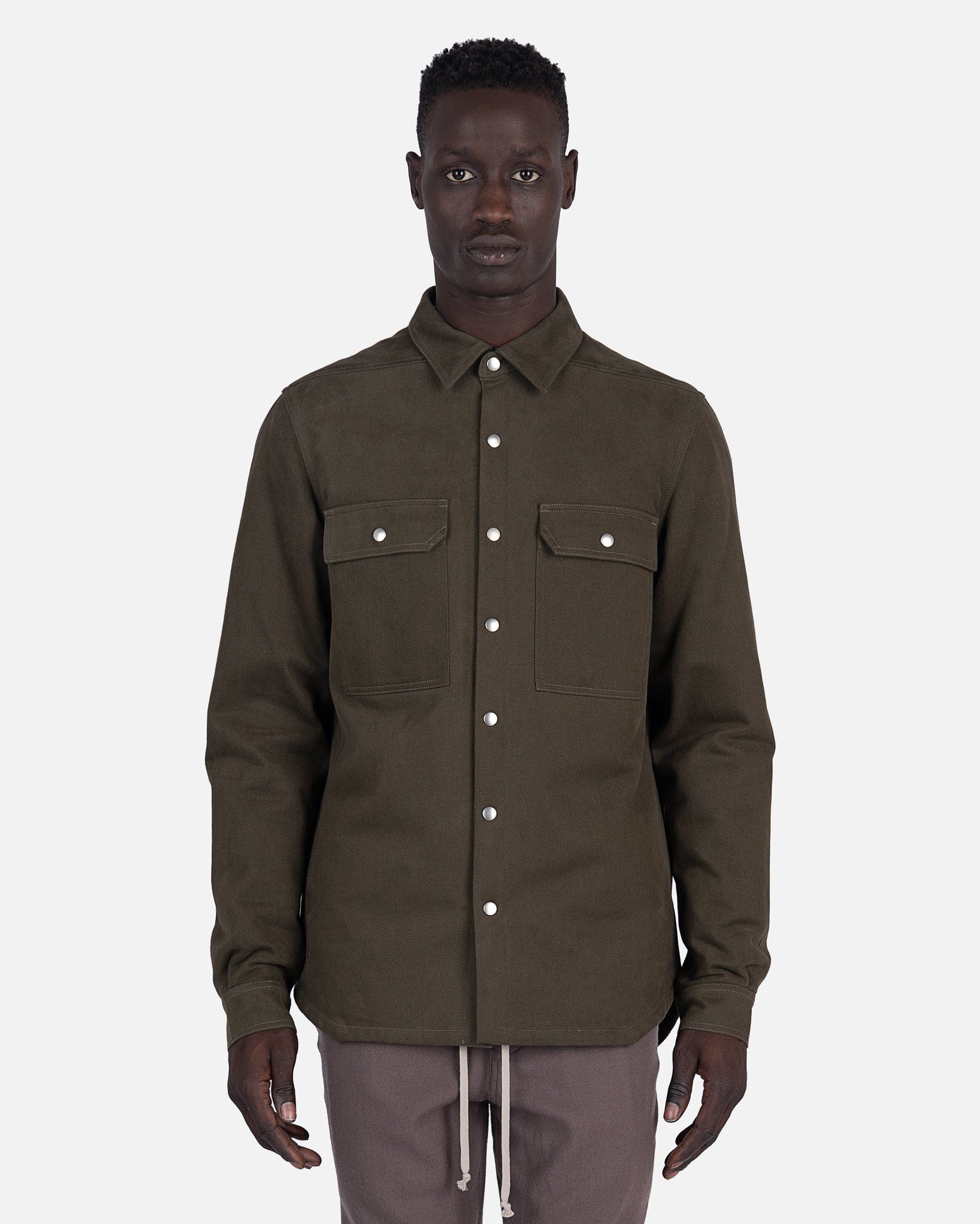 Outershirt in Green – SVRN