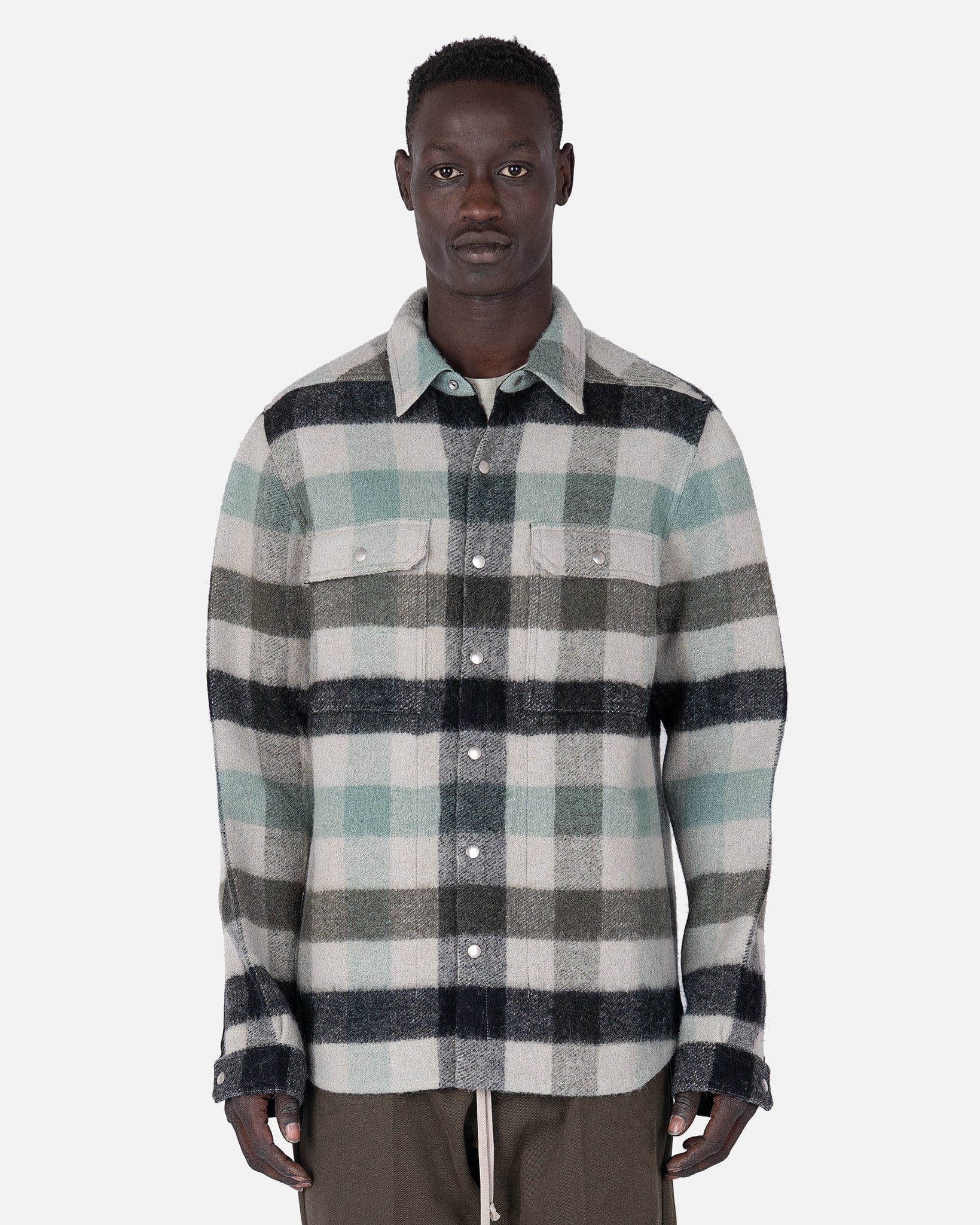 Outershirt in Pearl Plaid