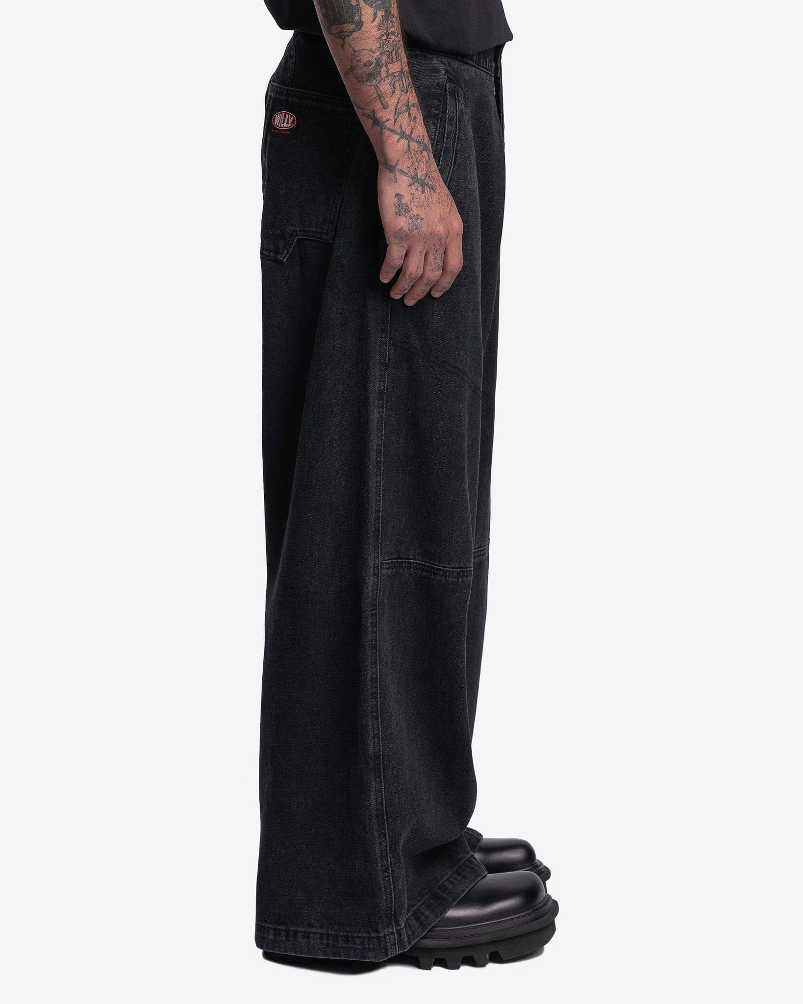 Raver Pants in Washed Black