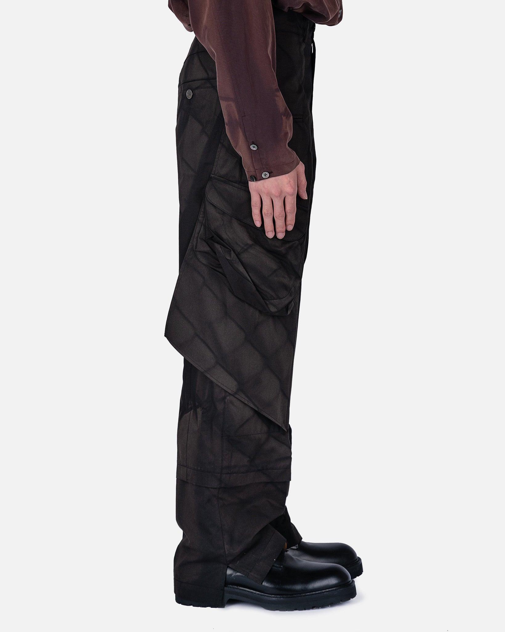 Sun-Bleached Multi Pocket Trousers in Black – SVRN